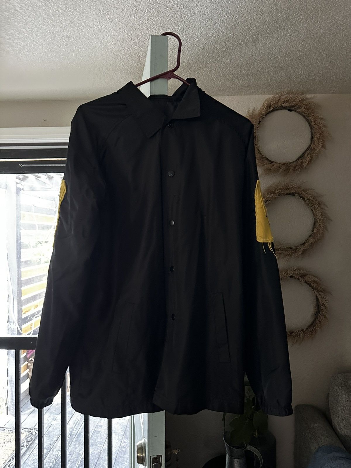 The Weeknd Beauty behind the madness XO wind breaker Size US M / EU 48-50 / 2 - 3 Thumbnail