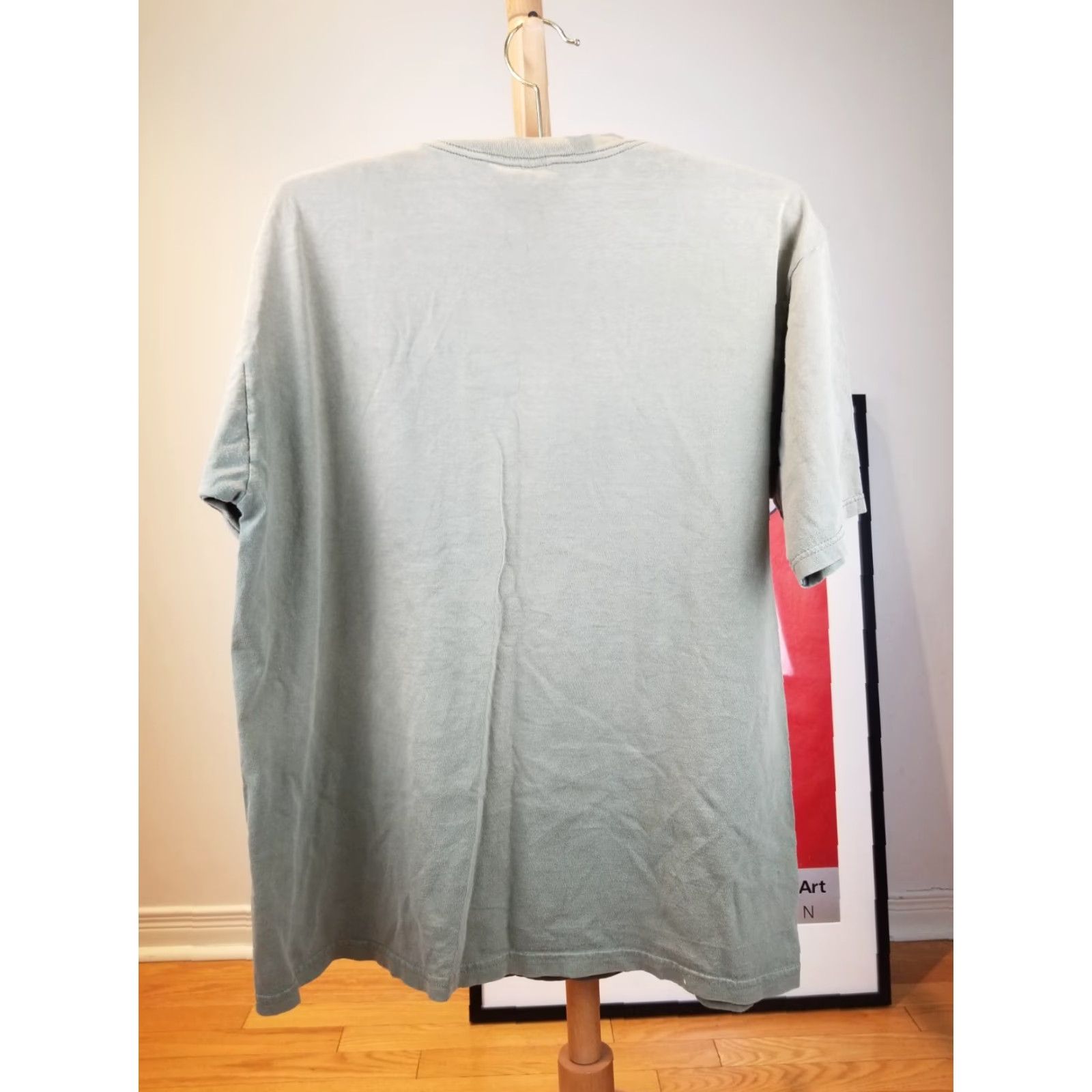 Basic Editions VINTAGE 90' BASIC EDITIONS ONE POCKET GRADIANT SUN FADED T-SHIRT SZ LARGE Shirt Men Regular XL? (Oops) Size US L / EU 52-54 / 3 - 5 Thumbnail