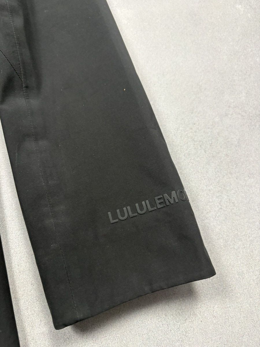 Lululemon Lululemon Black Hooded Jacket Lightweight Technical Coat Size S / US 4 / IT 40 - 7 Thumbnail