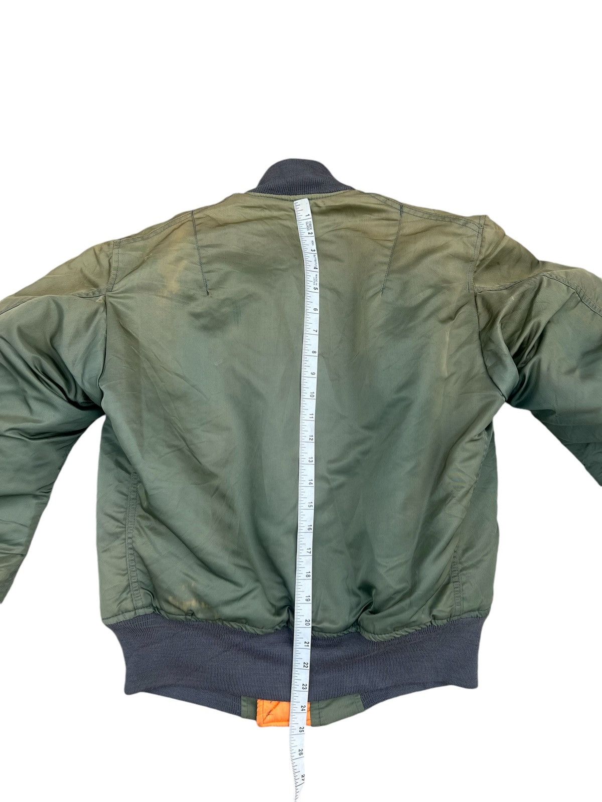 Avirex Vintage Avirex Sun Faded Olive Green MA-1 USAF Flight Jacket Size US S / EU 44-46 / 1 - 16 Thumbnail