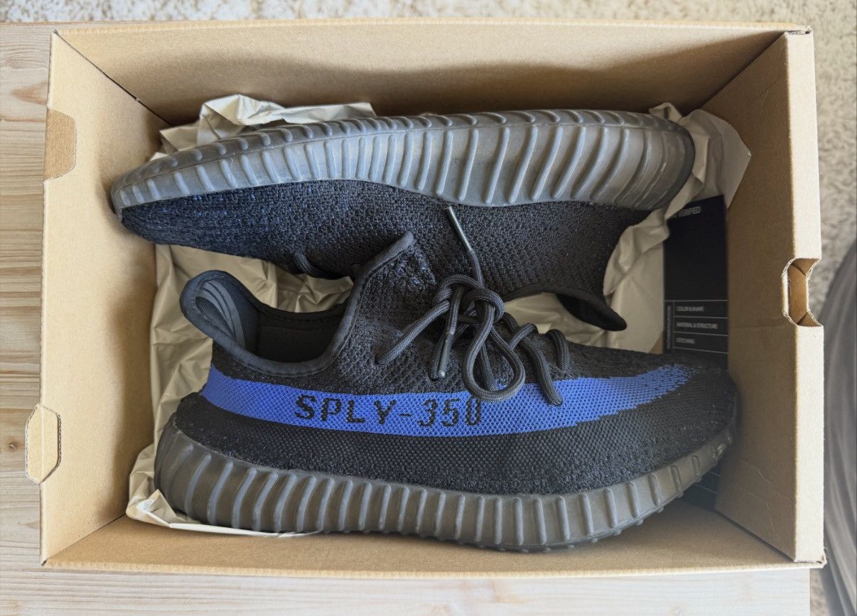 Adidas Adidas Yeezy Boost 350 V2 Low Dazzling Blue Size US 10 / EU 43 - 2 Thumbnail
