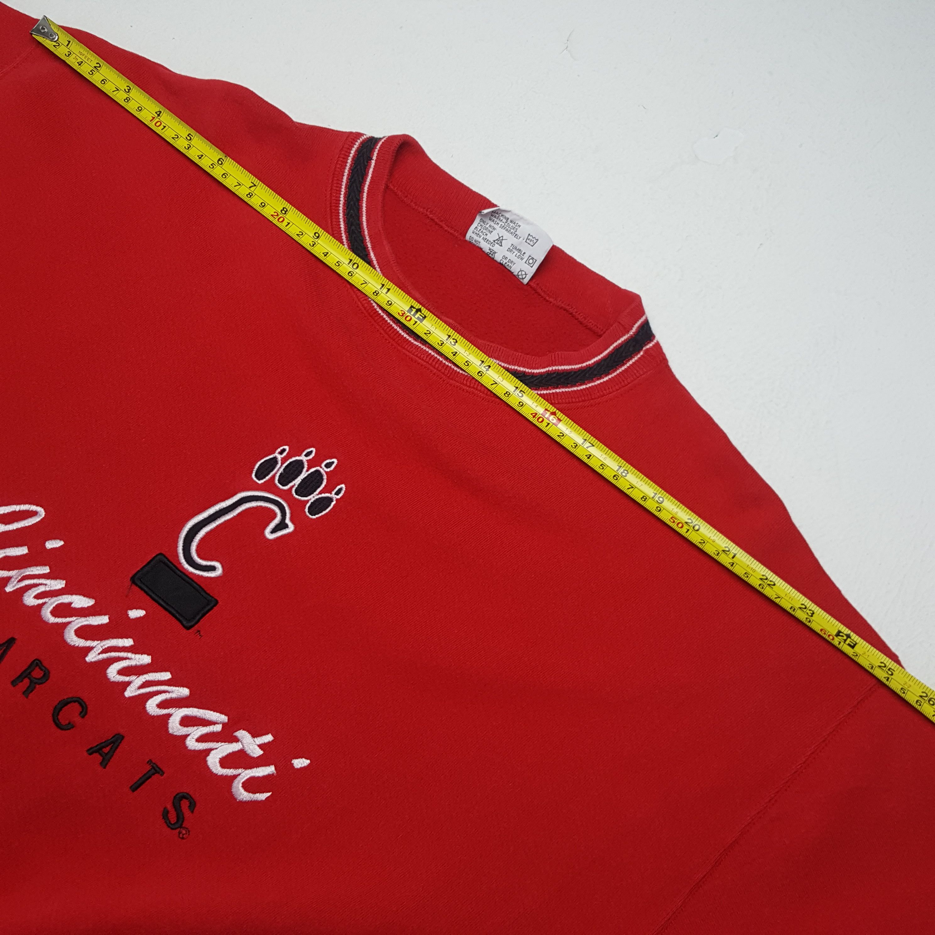 Vintage Vintage Cincinnati Bearcats Sweatshirt Size US L / EU 52-54 / 3 - 6 Thumbnail
