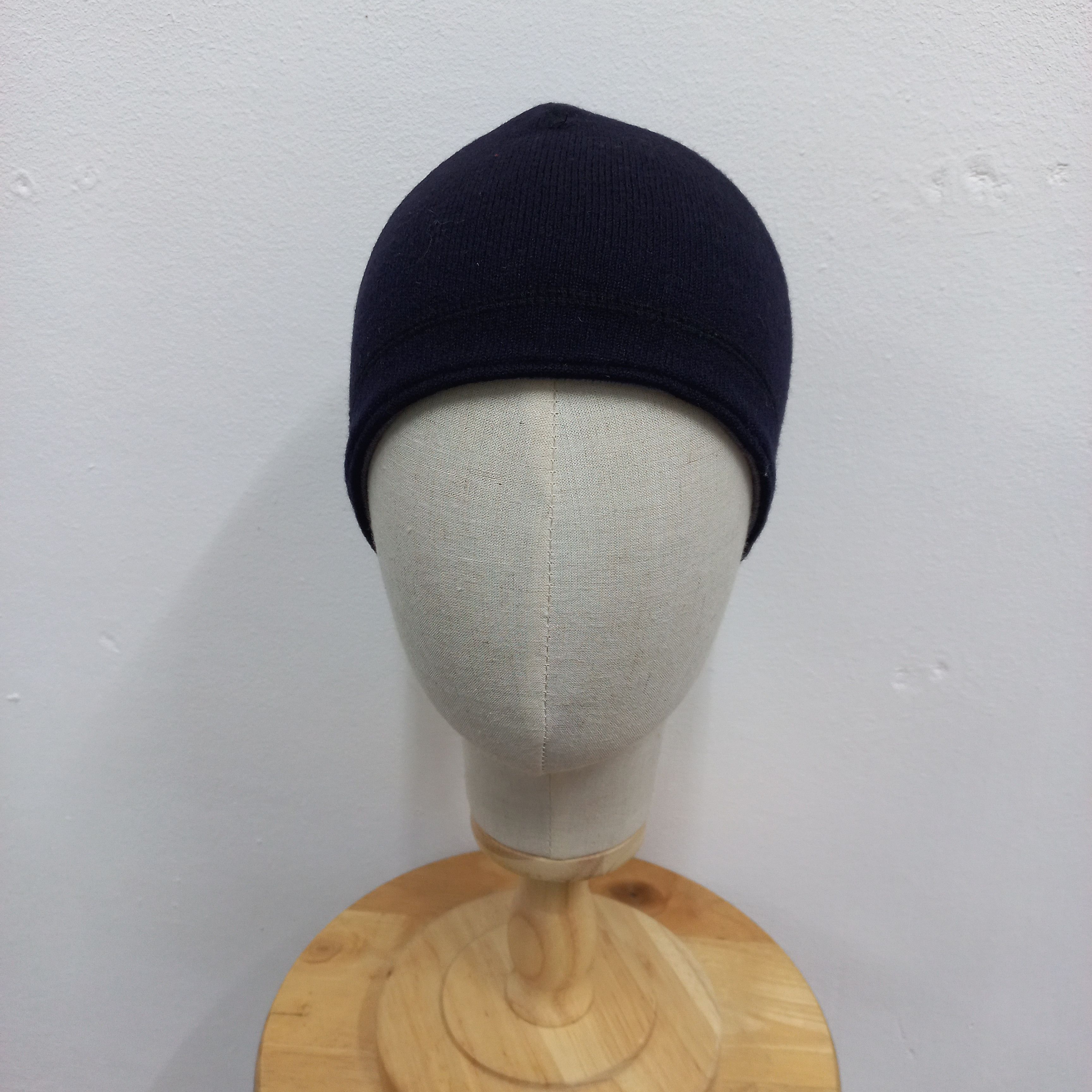 Burton 💥 Burton skiwear style pull on beanie hat Size ONE SIZE - 2 Thumbnail