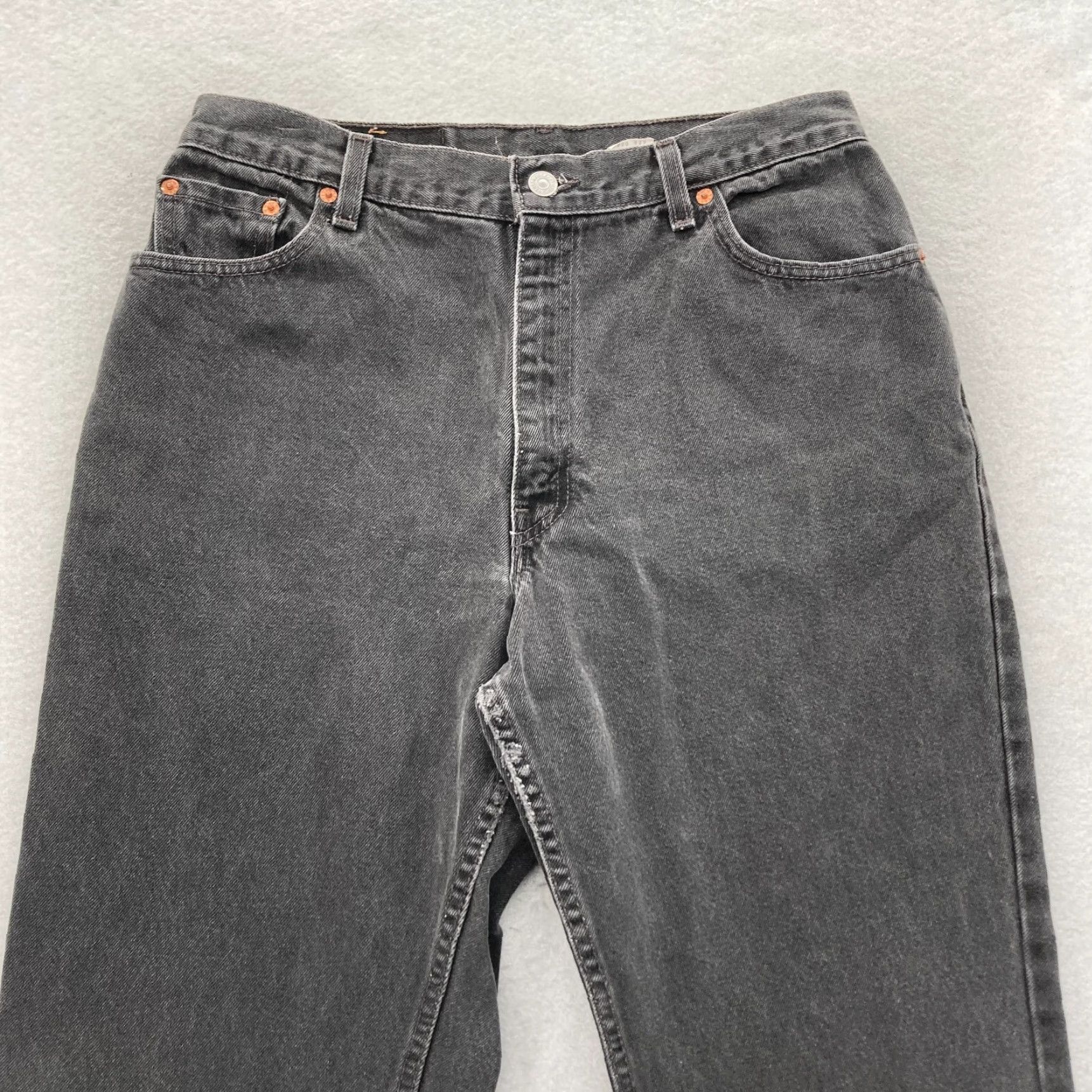 Levi's Vintage Levi's 550 Jeans Women's 14 Long Relaxed Tapered Black Denim 2000 Levi's 550 90s Jeans Women Black Denim Long Relaxed Tapered Jeans Size 36" / US 14 / IT 50 - 2 Thumbnail