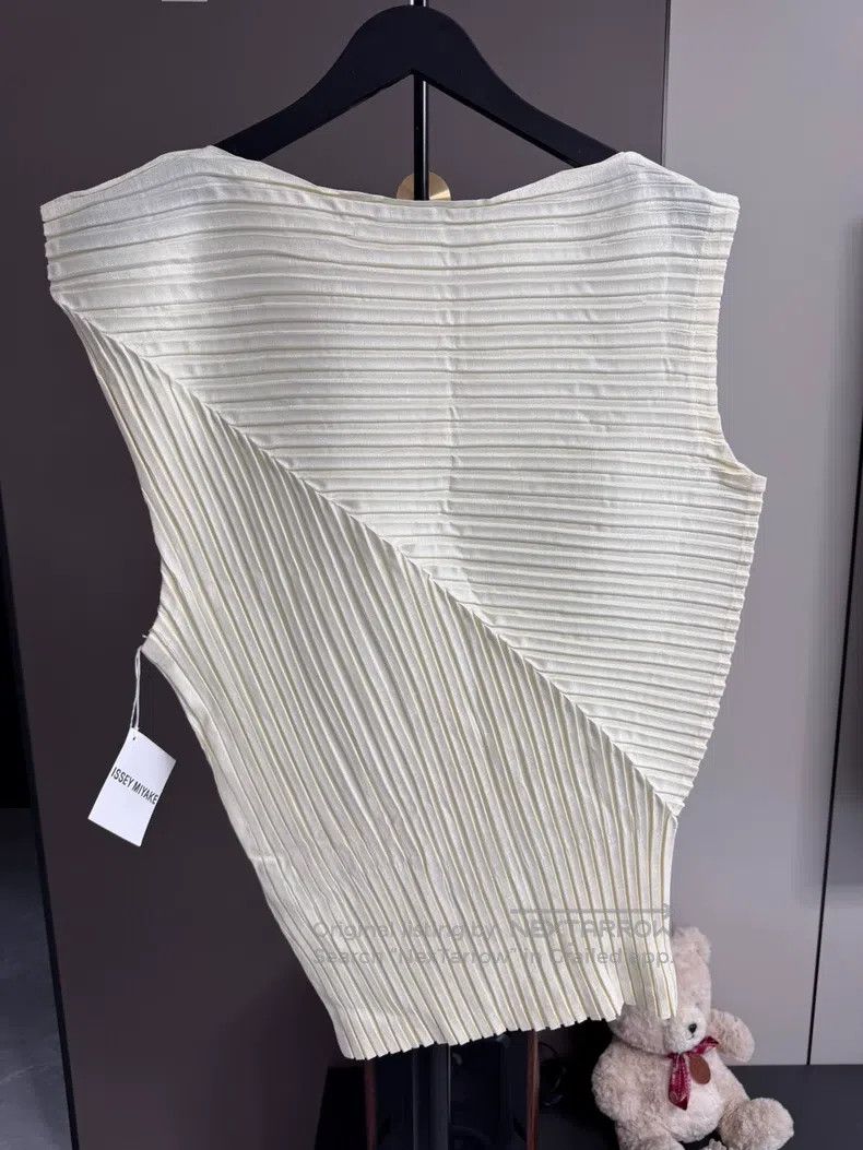 Issey Miyake Issey Miyake Windmill Short Sleeve Top Size M / US 6-8 / IT 42-44 - 3 Thumbnail