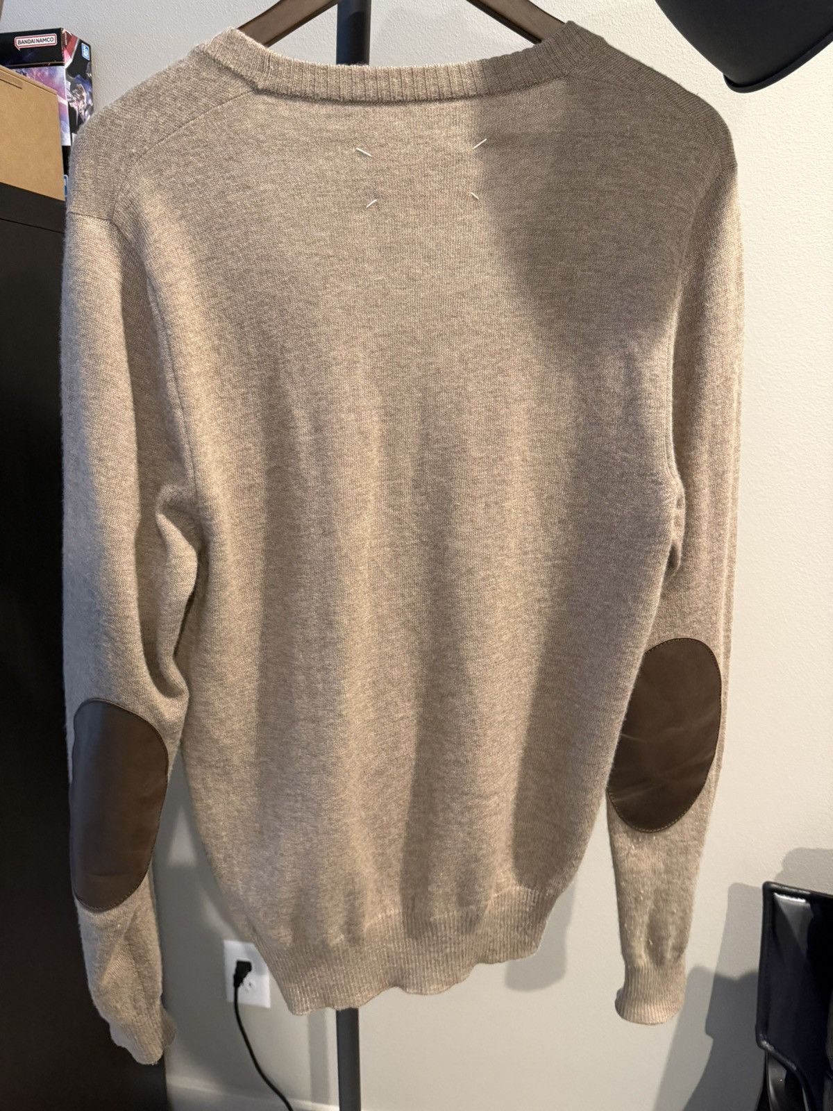 Maison Margiela Maison Margiela elbow patch cardigan Size US S / EU 44-46 / 1 - 2 Thumbnail