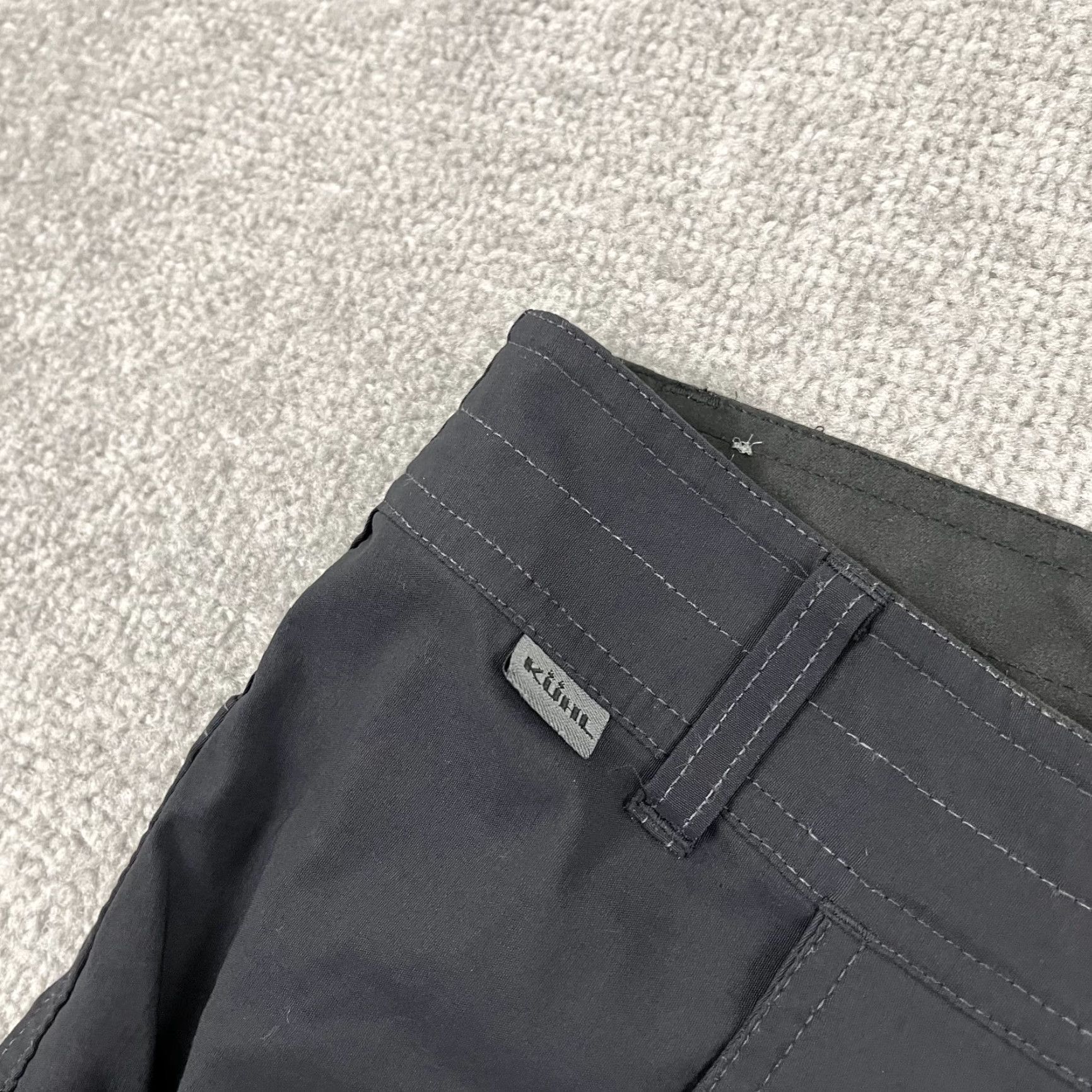 Vintage Kuhl Renegade Rock Pants Mens 40 x 30 Dark Gray Hiking Camping Outdoor Climbing Casual Pants Regular Mens Gray Rock Size US 40 / EU 56 - 7 Thumbnail