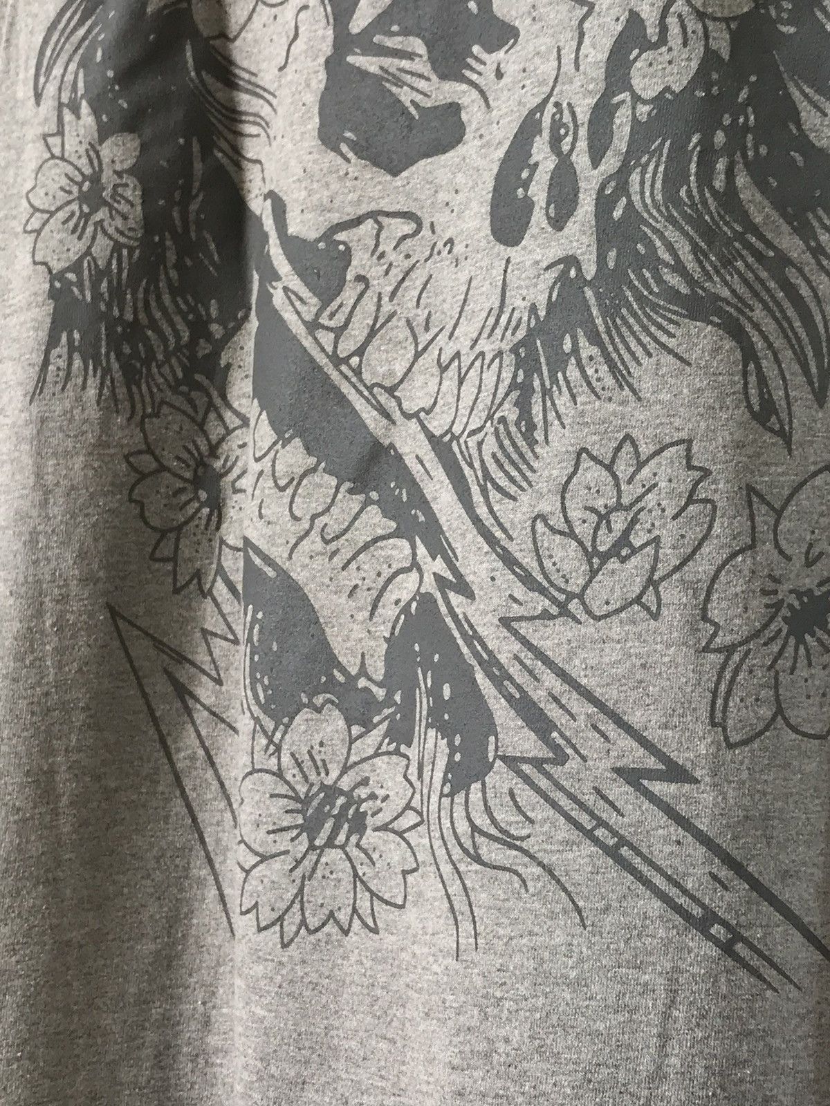 Ed Hardy × Japanese Brand × Vintage Y2K Ed Hardy Japanese Streetwear Style Graphic Print shirt Size US L / EU 52-54 / 3 - 10 Thumbnail