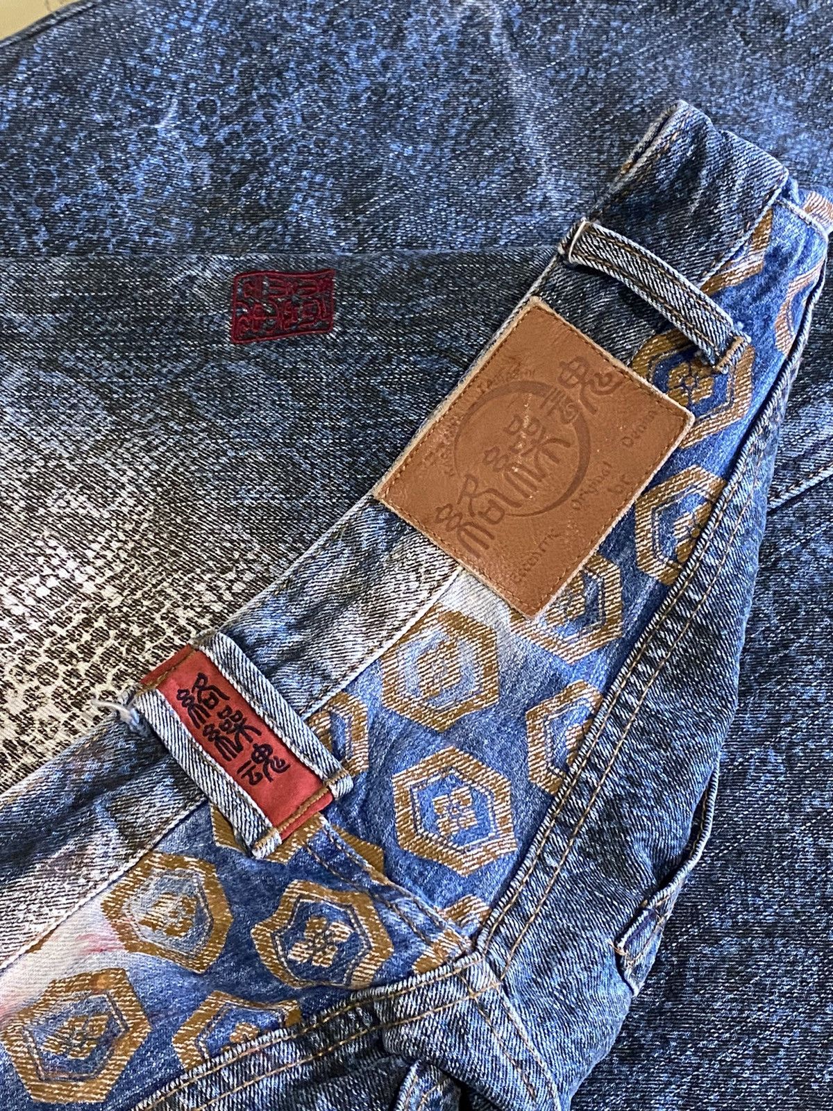 Japanese Brand Karakuri Tamashi Double Dragon Fight Embroidered Baggy Jeans Size US 34 / EU 50 - 7 Thumbnail