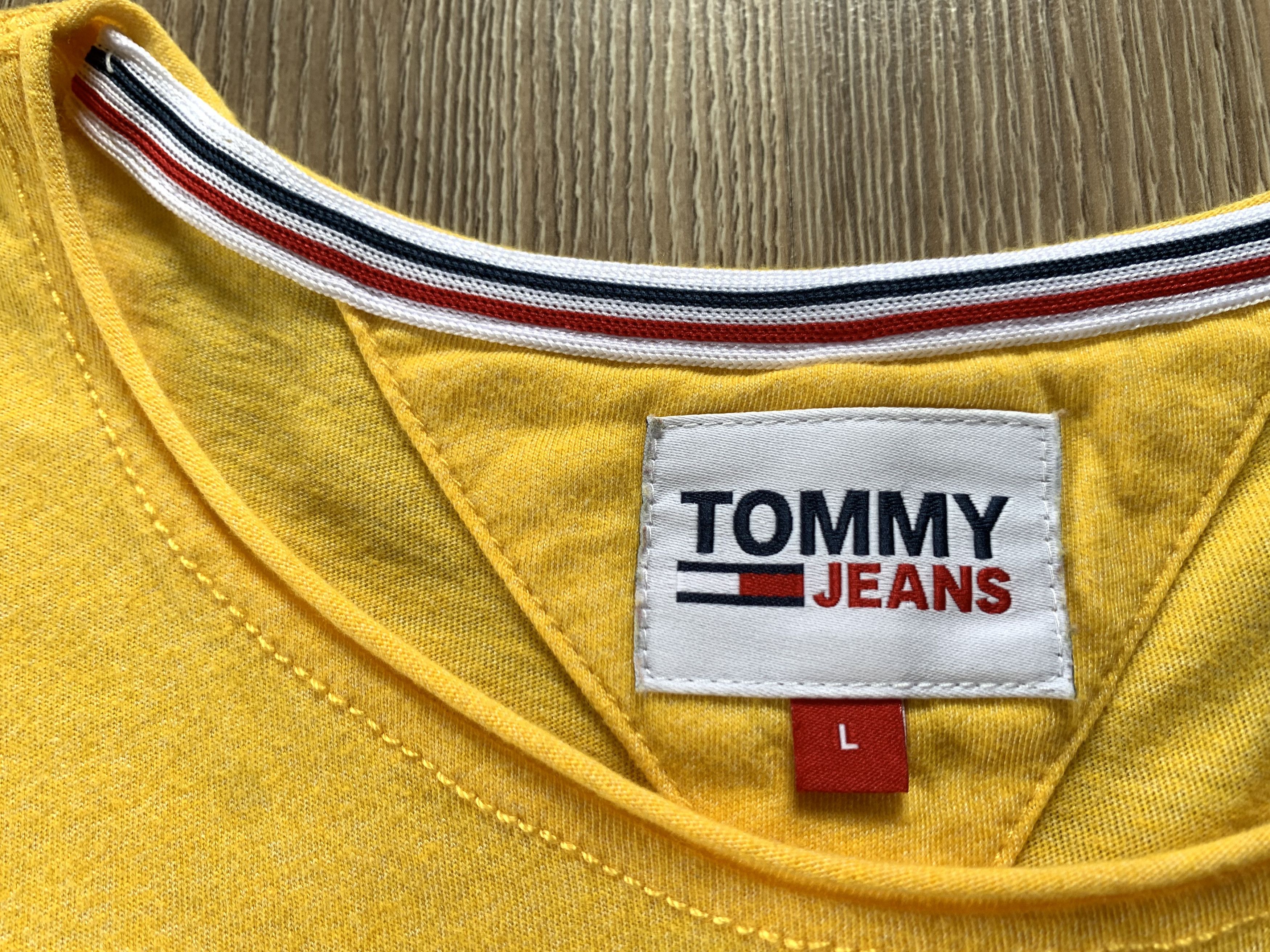 Tommy Hilfiger Tommy Hilfiger Cotton T-Shirt Size US L / EU 52-54 / 3 - 5 Thumbnail