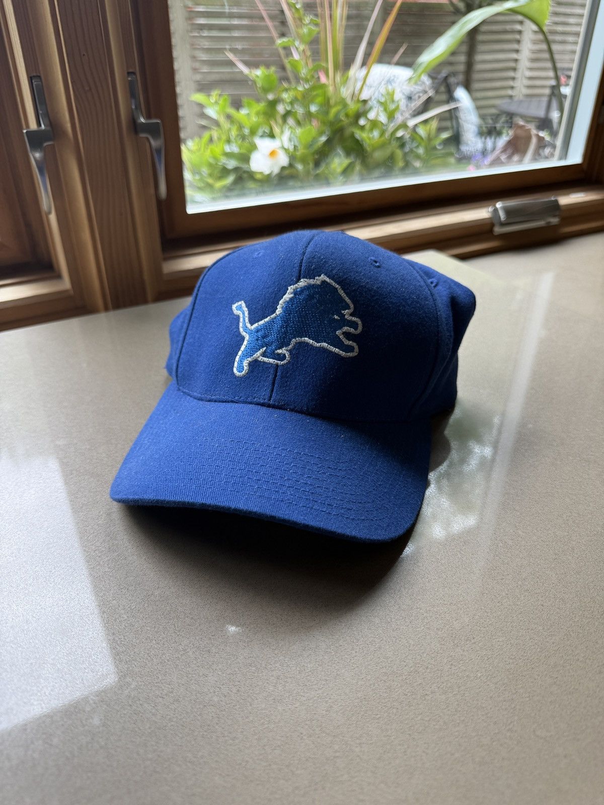 Logo 7 Vintage 90s Detroit Lions Logo 7 Strapback Hat Size ONE SIZE - 1 Thumbnail