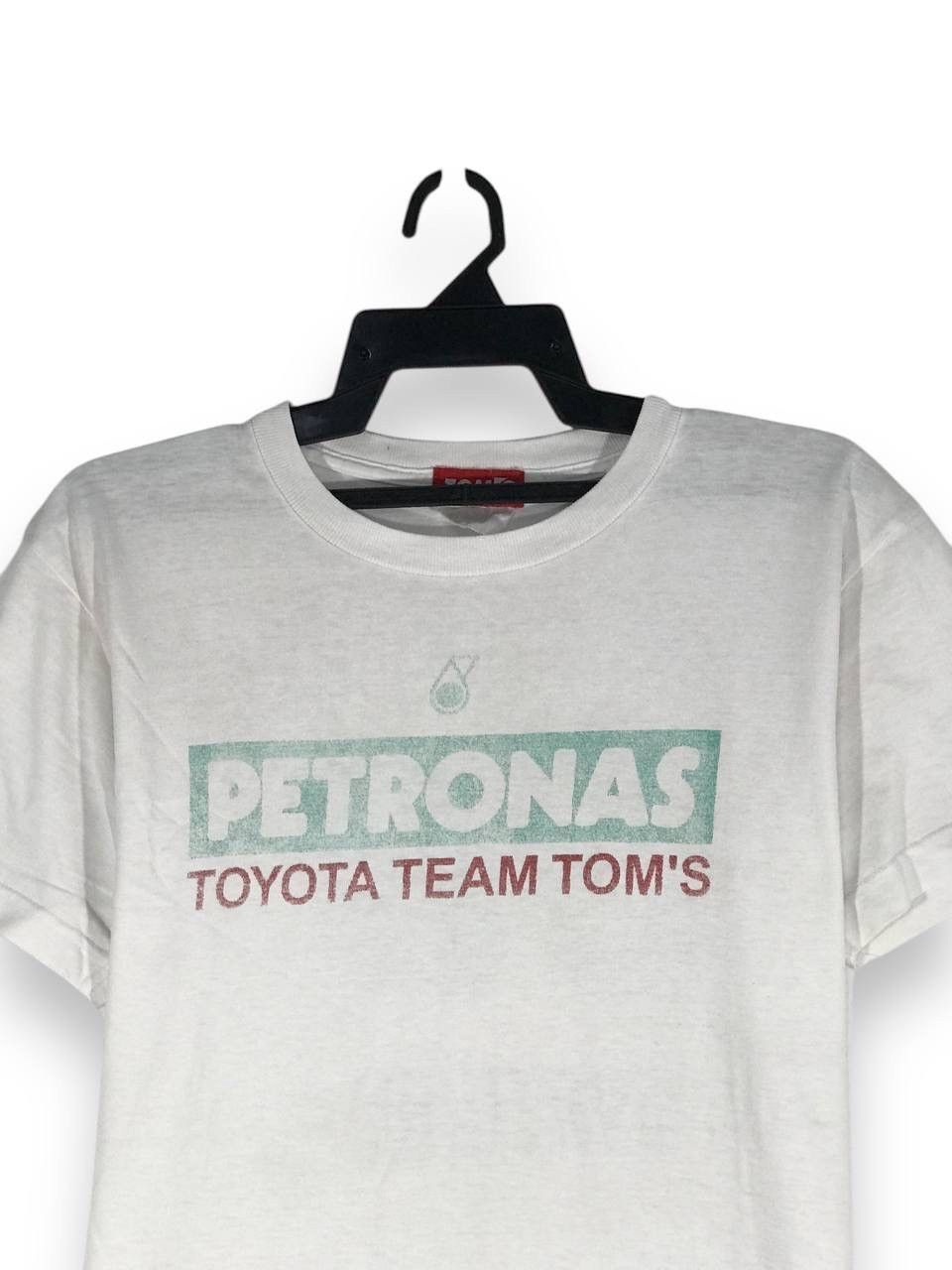 Vintage vintage Toms racing team toyota petronas Size US M / EU 48-50 / 2 - 2 Thumbnail