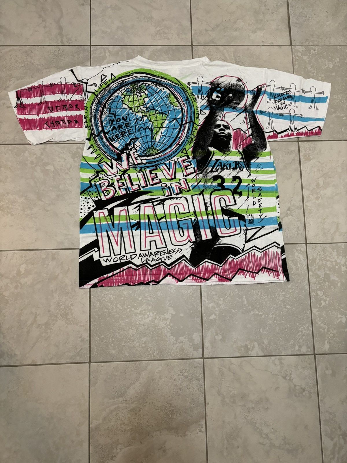NBA Rare vintage 90s Magic Johnson basketball Fresh Prince tee Size US XL / EU 56 / 4 - 18 Thumbnail