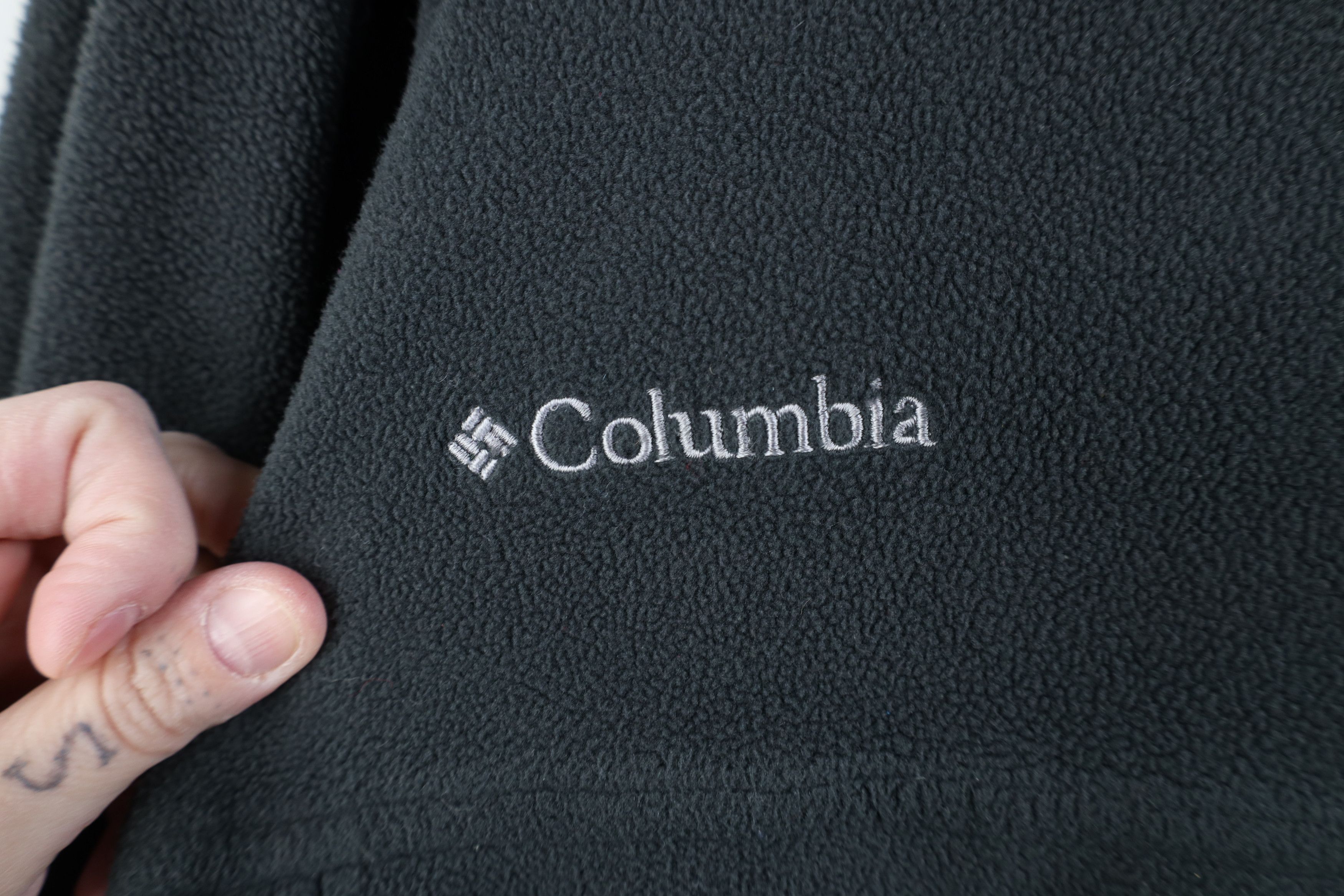 Columbia Vintage Y2K Columbia Spell Out Full Zip Fleece Jacket Gray Size US S / EU 44-46 / 1 - 4 Thumbnail