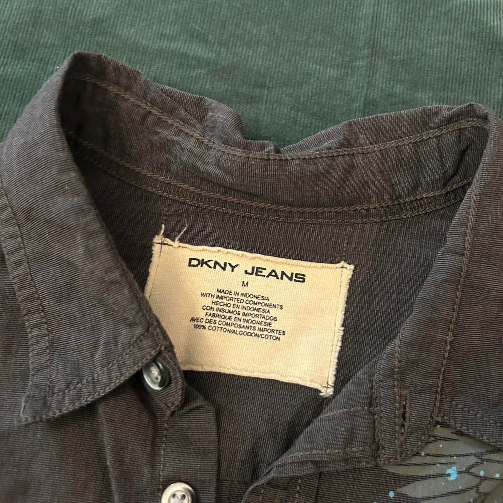 DKNY Rare vintage grunge dkny button up Size US L / EU 52-54 / 3 - 4 Thumbnail