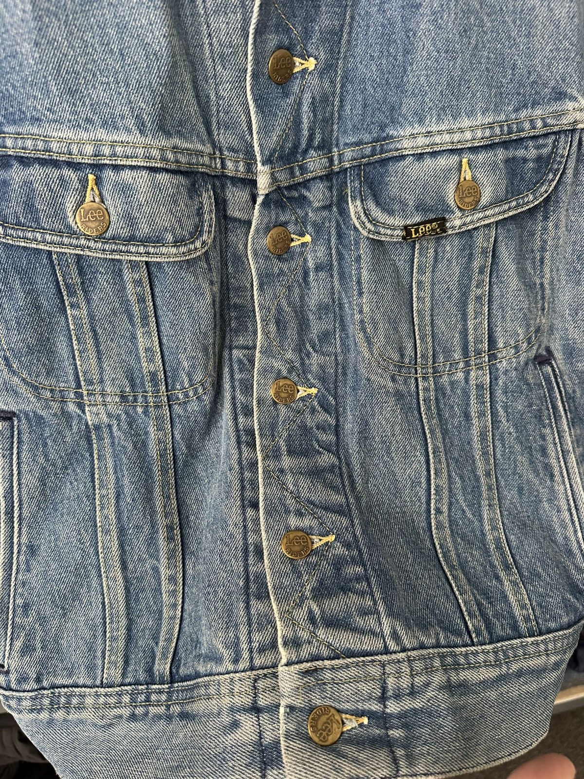 Lee 🚨Crazy Vintage 90s Lee Riders Blue Denim Trucker Jacket USA Size US S / EU 44-46 / 1 - 5 Thumbnail