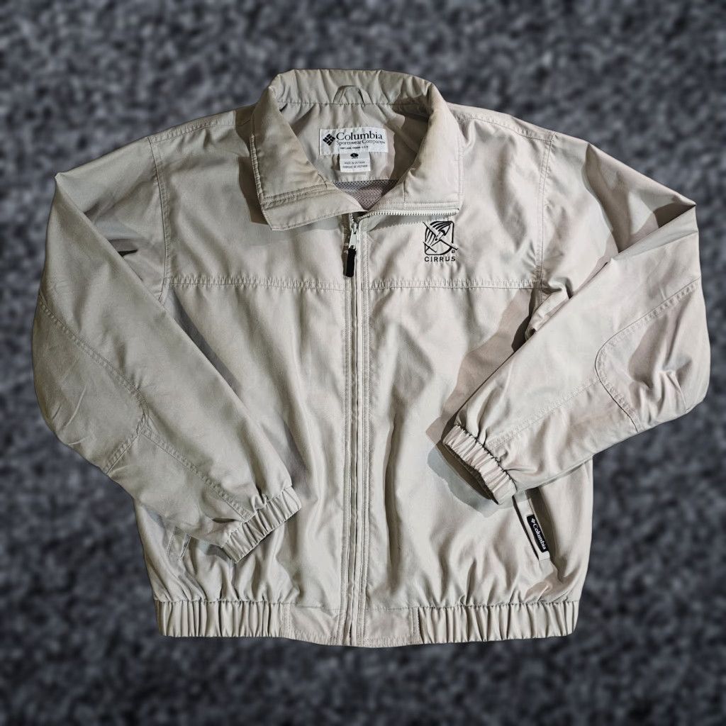 Vintage Columbia Sportswear x Cirrus Airplanes Windbreaker Jacket Full Zip Mens Size XL Beige Size L / US 10 / IT 46 - 1 Thumbnail