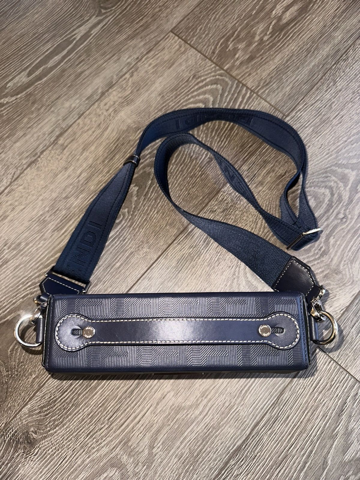 Fendi Fendi Baguette Soft Trunk Size ONE SIZE - 4 Thumbnail