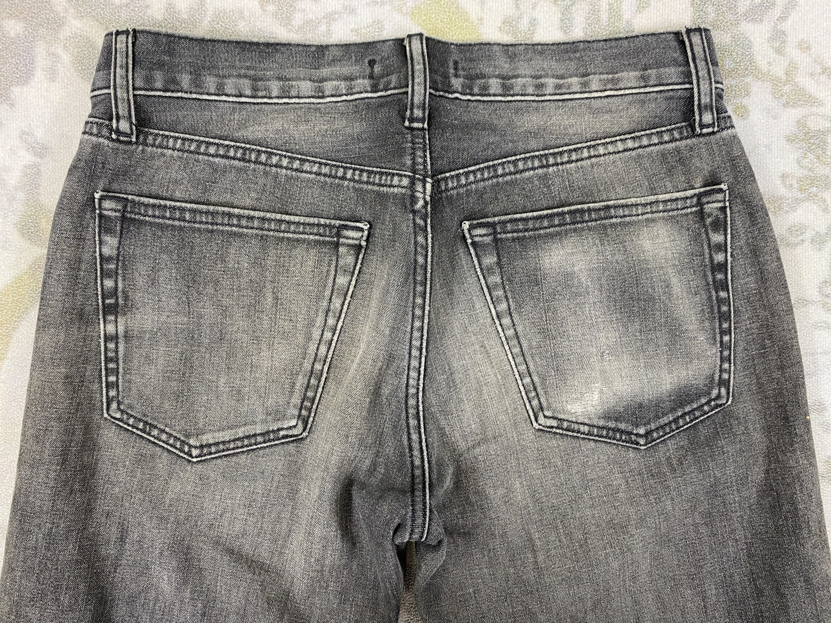 If Six Was Nine Distressed Black Uniqlo Jeans 30x27.5 Denim- JN3730 Size US 30 / EU 46 - 4 Thumbnail
