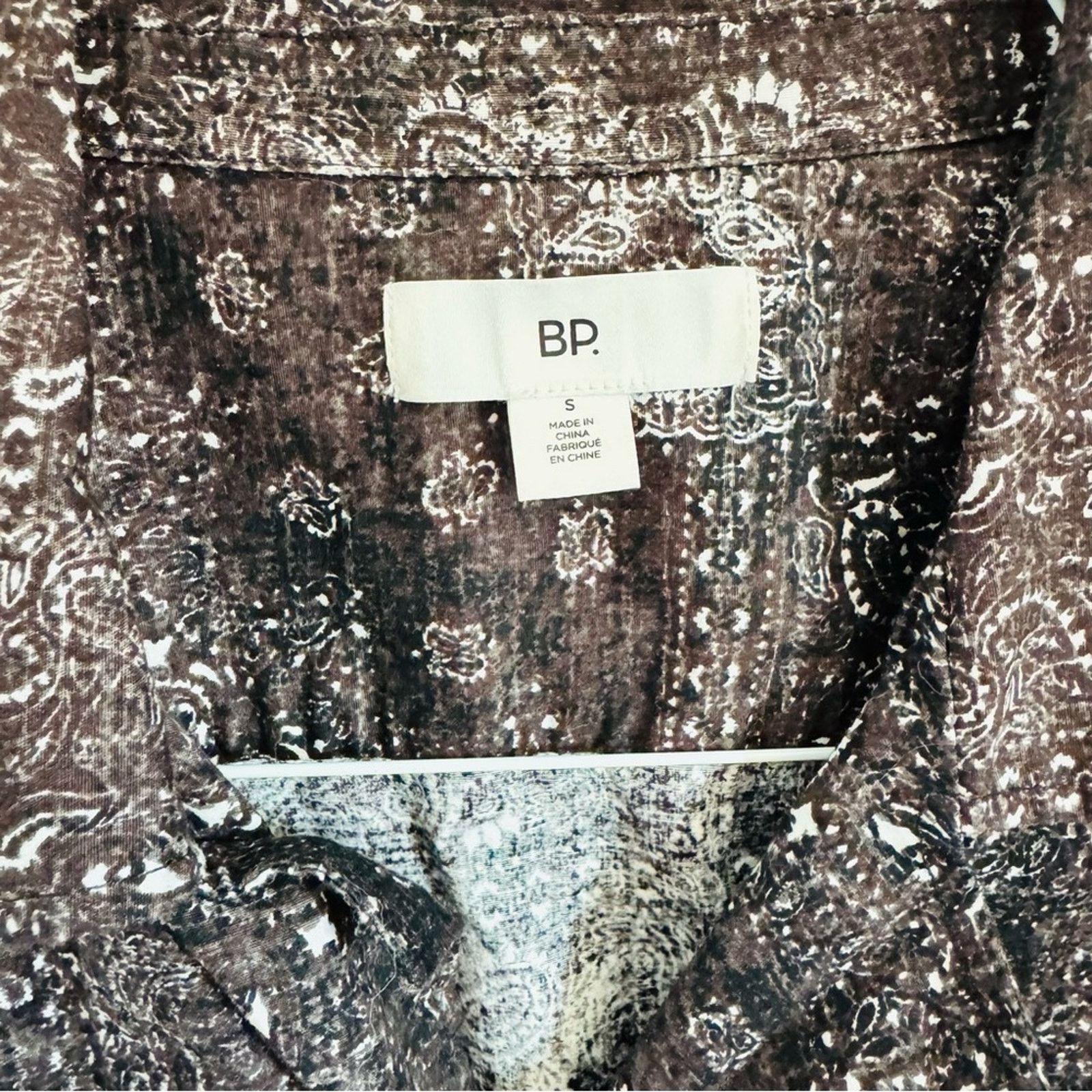 Nordstrom NORDSTROM Grey Gray White Paisley Button Short Sleeve Shirt Size US S / EU 44-46 / 1 - 5 Thumbnail