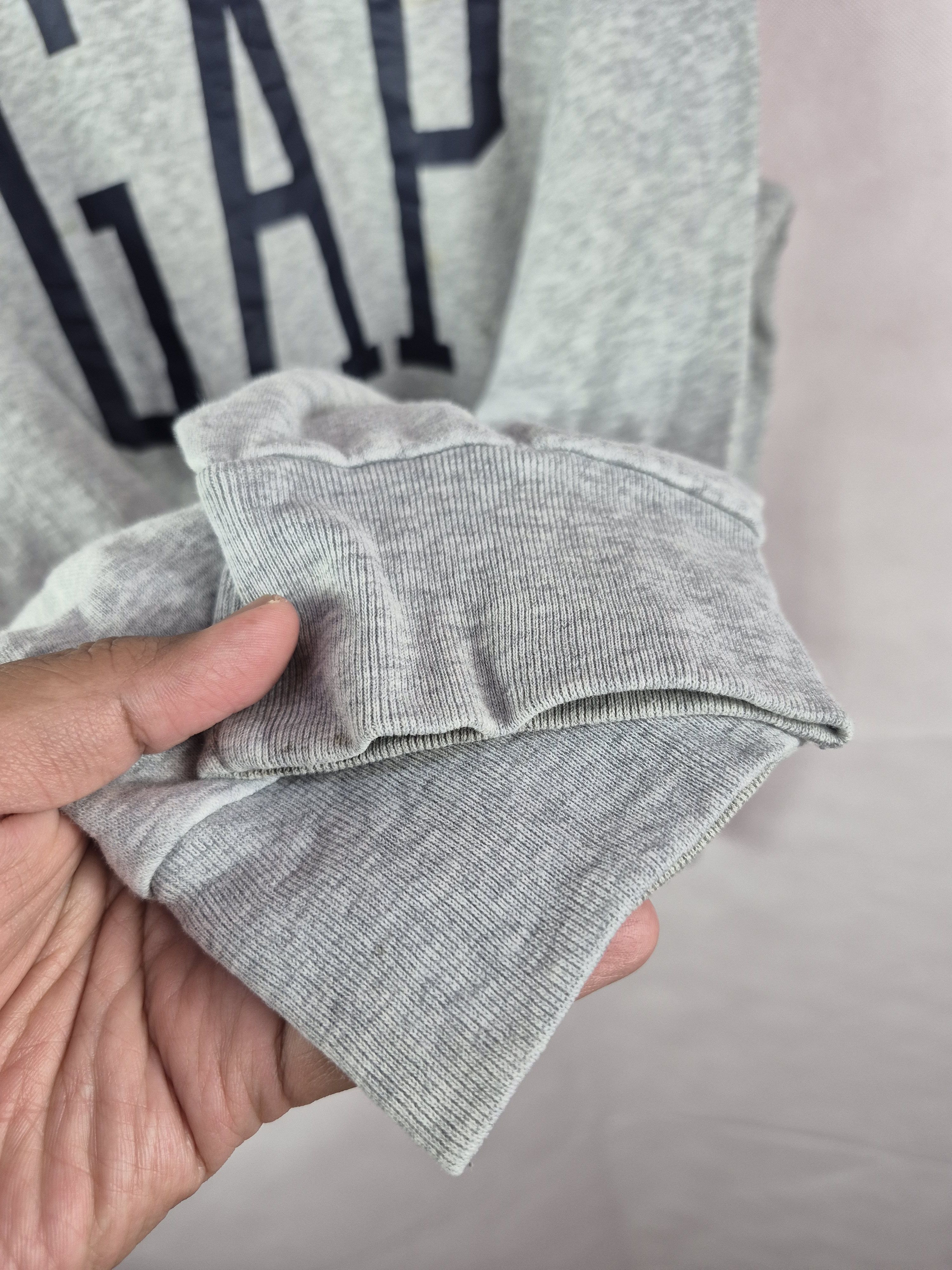 Gap 🔥 GAP Big Logo Spellout Sweatshirt Size US XL / EU 56 / 4 - 6 Thumbnail