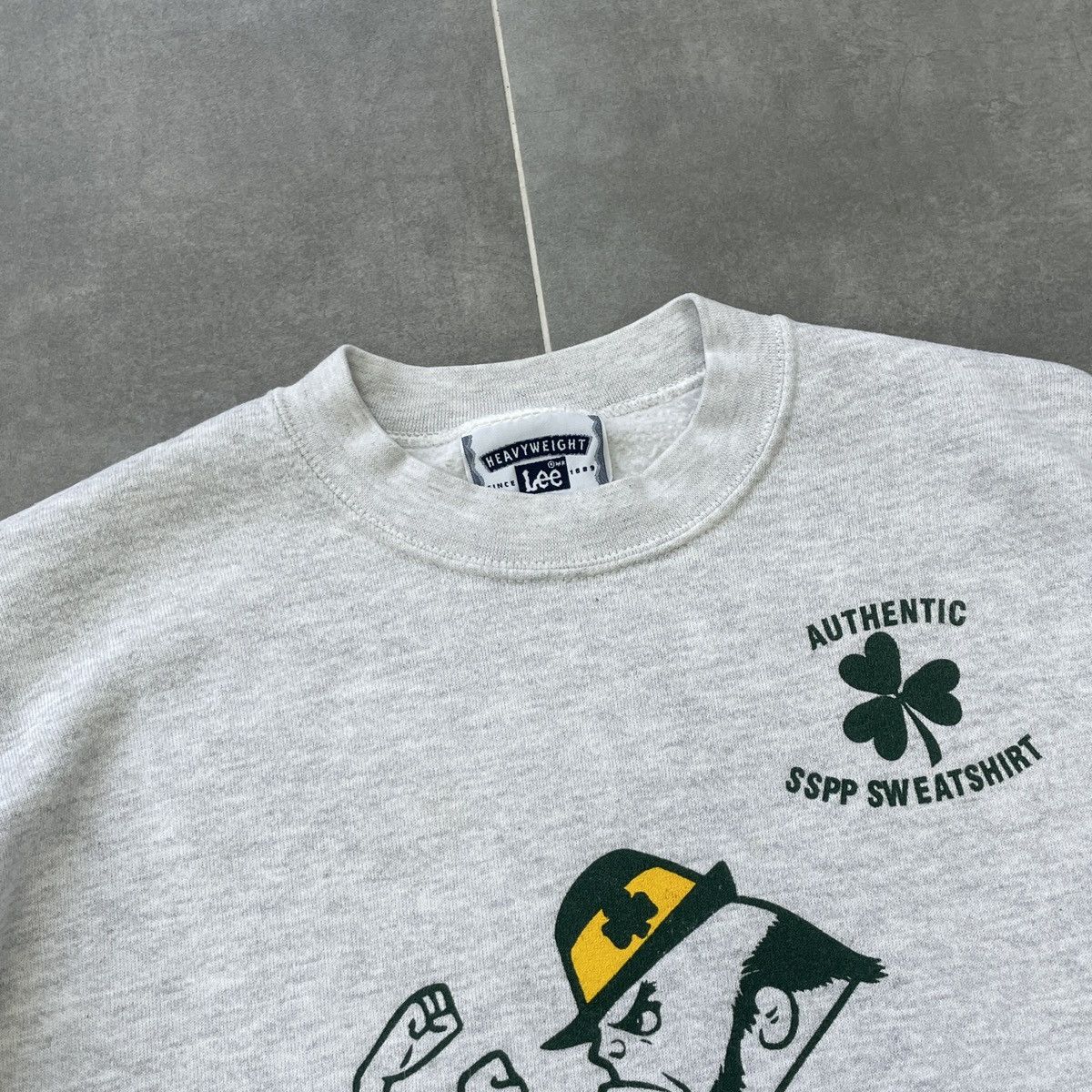 Lee × Vintage Vintage Lee Class Of 2002 Sweatshirt Size S Size US S / EU 44-46 / 1 - 10 Thumbnail