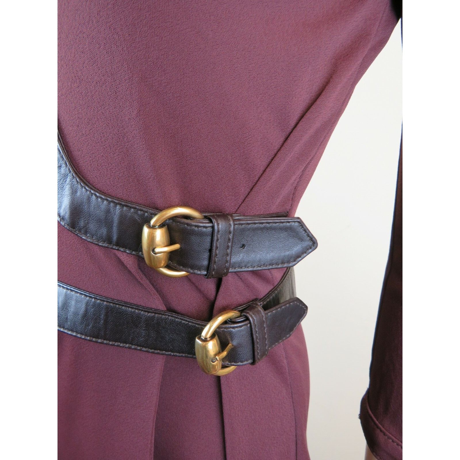 Gucci GUCCI WOOL BURGUNDY LEATHER SLEEVES GOLD BUCKLES DRESS 38 IT Size M / US 6-8 / IT 42-44 - 3 Thumbnail