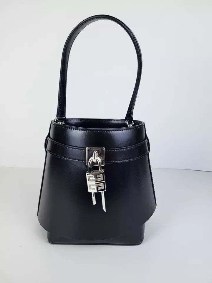 Givenchy GIVENCHY Shark Lock Bucket Bagin Box Leather Black Size ONE SIZE - 2 Thumbnail