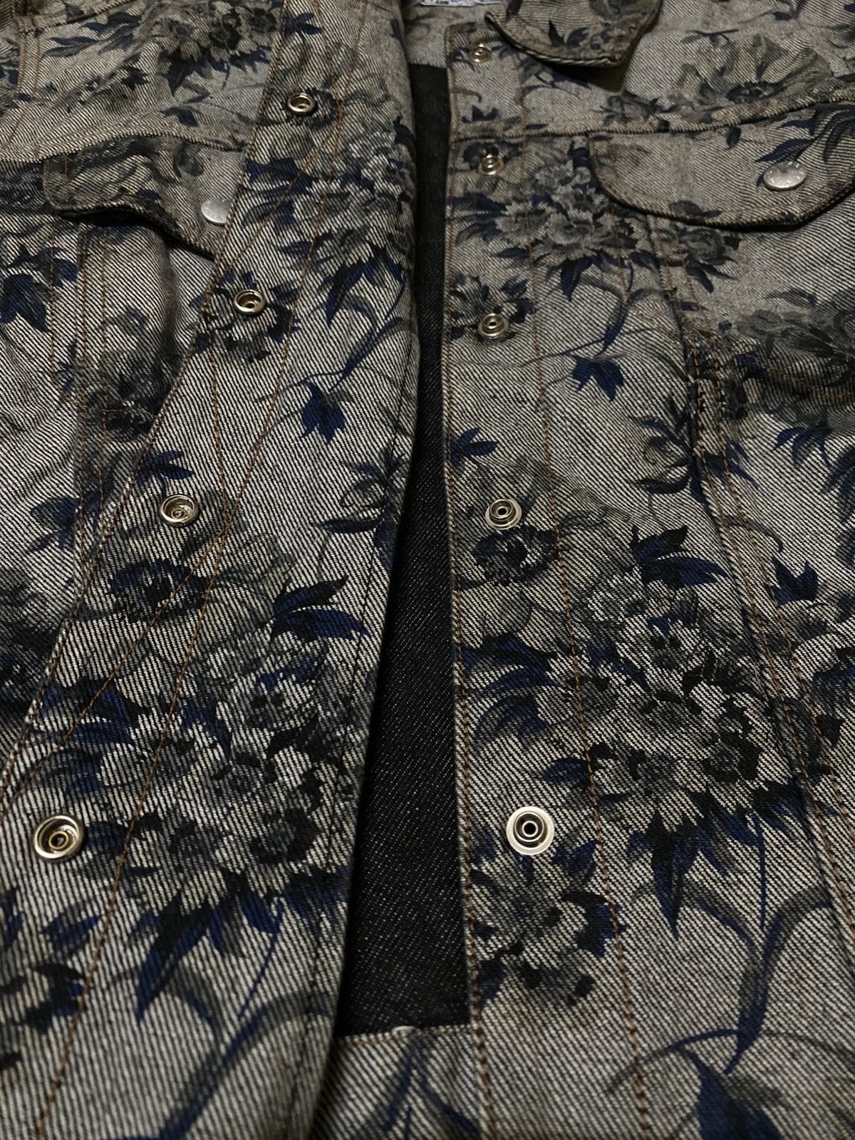 Kenzo Kenzo Vintage 90s Floral Pattern Snap Button Denim Jacket Size S / US 4 / IT 40 - 7 Thumbnail