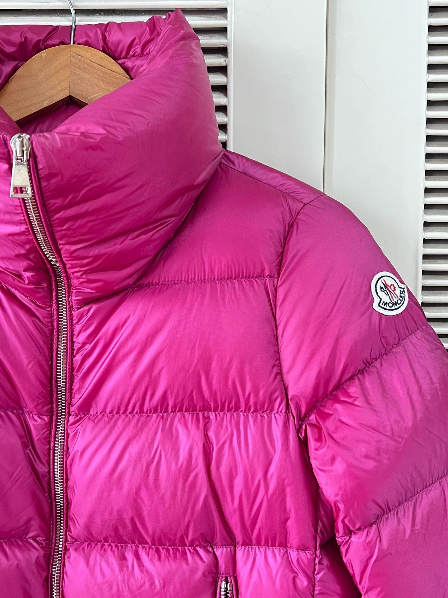 Moncler Moncler Women's Swing Hem Stand Collar Down Coat Size 0 Size XS / US 0-2 / IT 36-38 - 4 Thumbnail