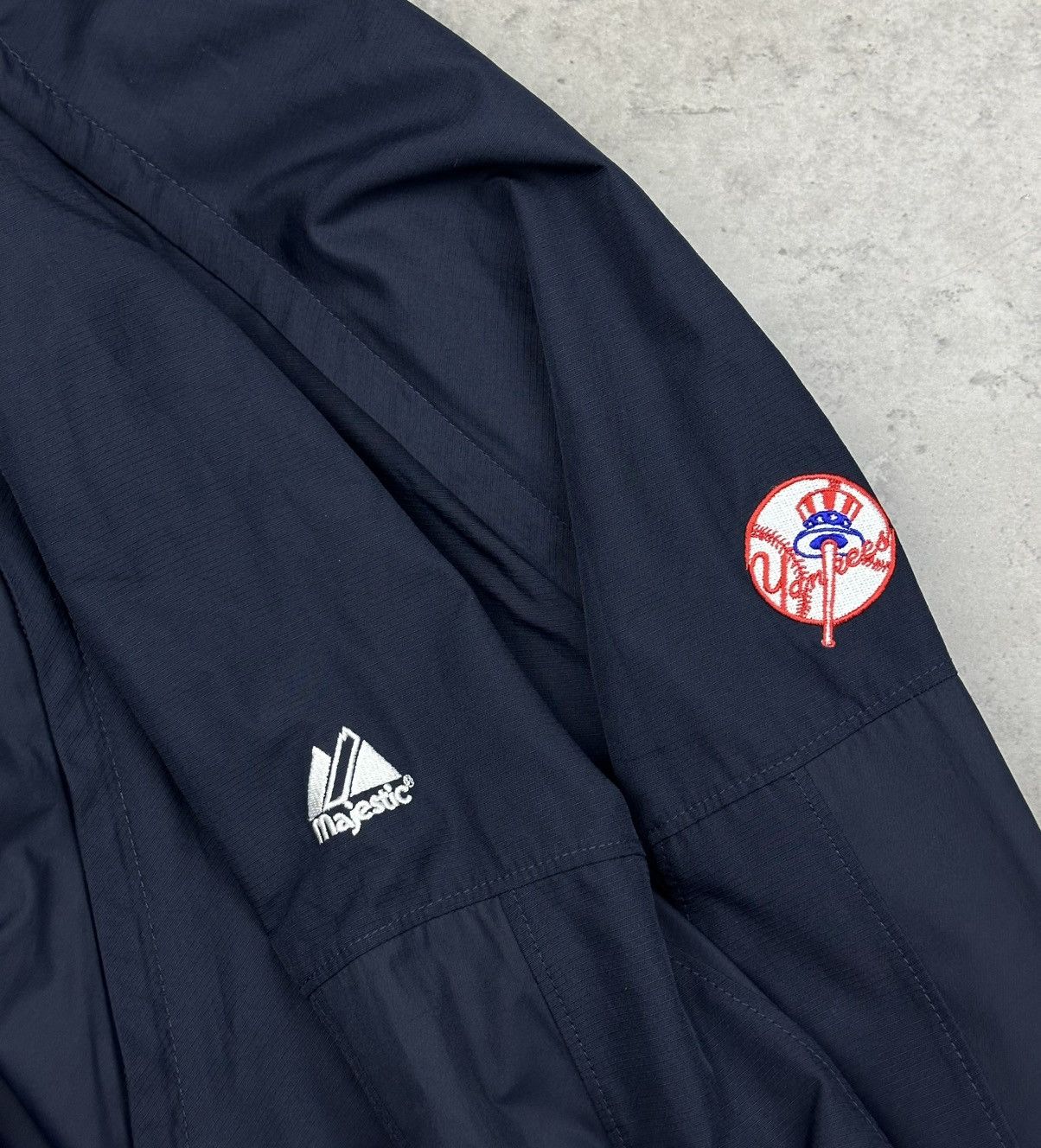 New York Yankees Majestic Cool Base Jacket Zip-Off Sleeves