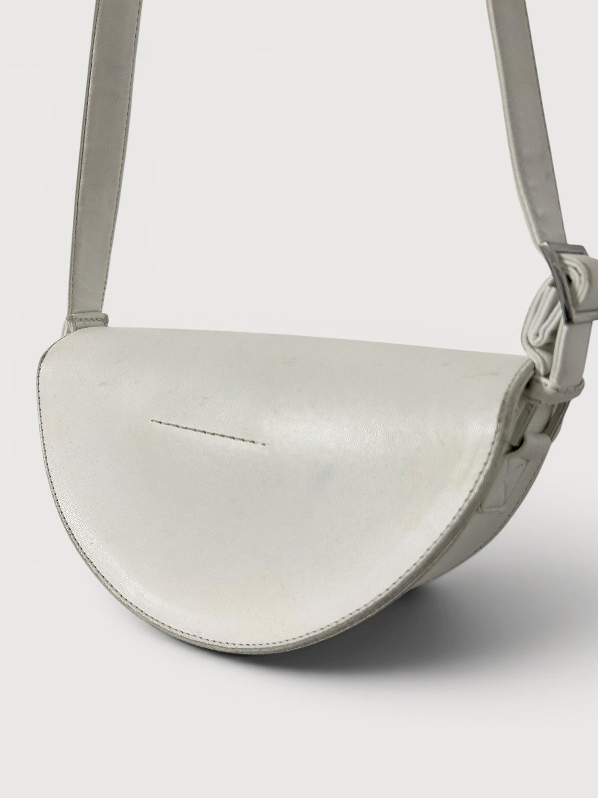 Maison Margiela "Half Moon" Embossed Number Logo Shoulder Bag Size ONE SIZE - 7 Thumbnail