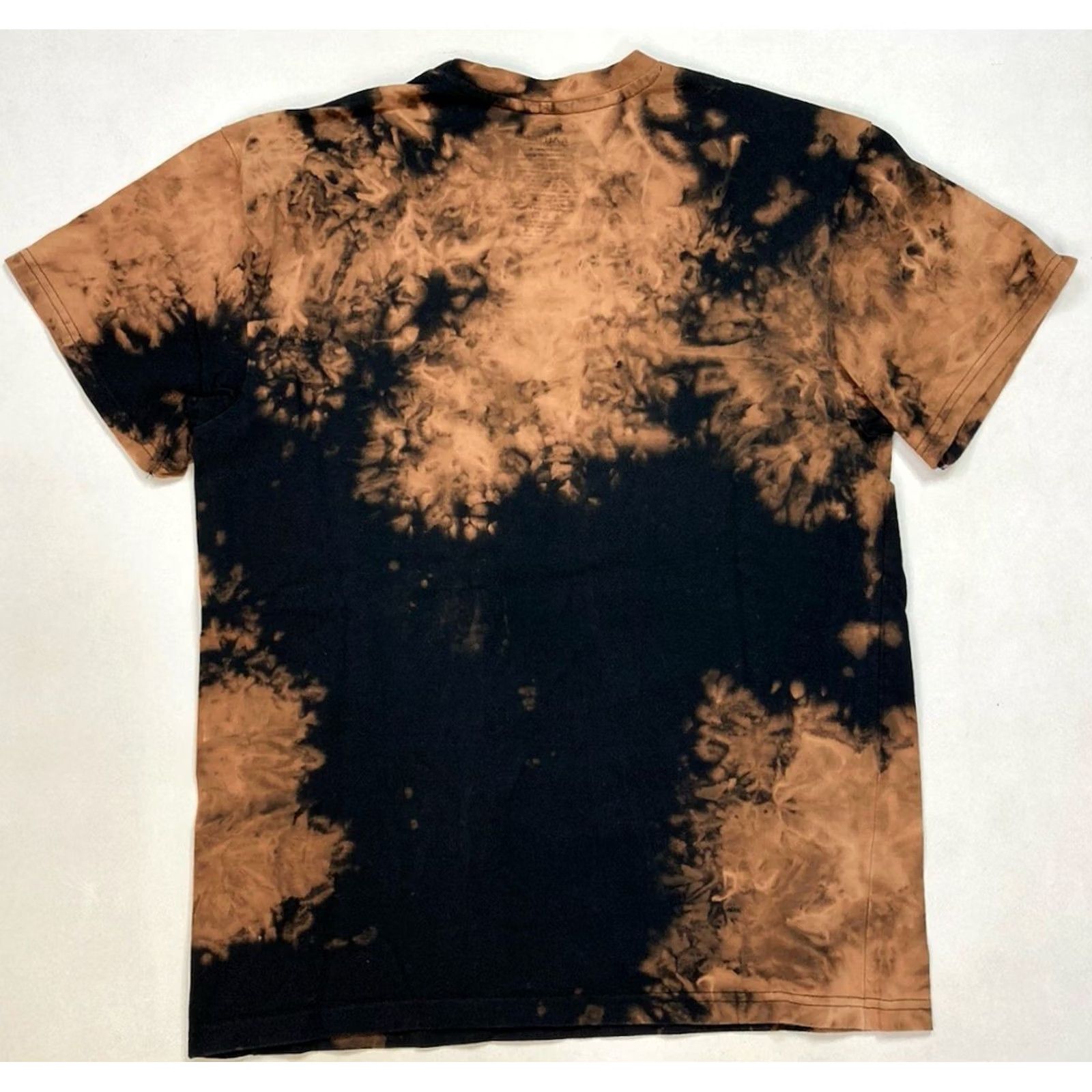 Vintage VINTAGE Aaliyah Rhinestones T-Shirt Women Small Oversized Tie Dye Music Shirt Size S / US 4 / IT 40 - 4 Thumbnail