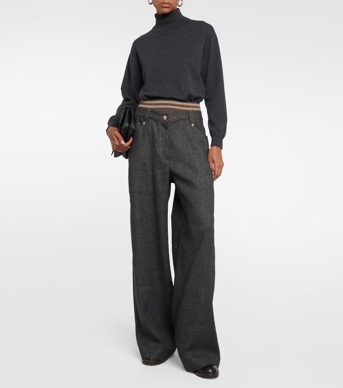 Brunello Cucinelli o1y0725 Casual Pant in Black Size 26" / US 2 / IT 38 - 2 Thumbnail