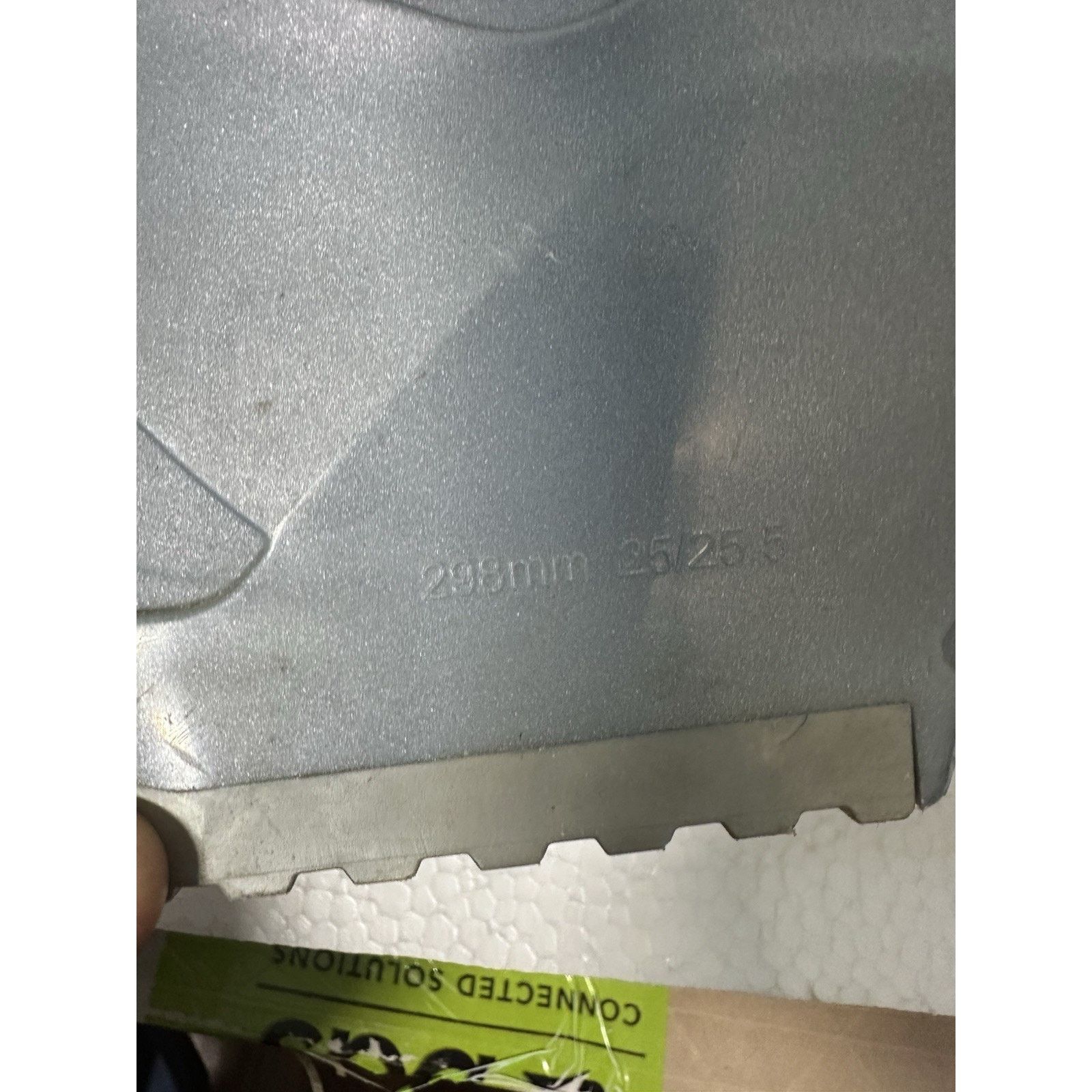 Salomon Salomon Ski Boots Irony Breeze Heat Moldable Women 298mm Size US 8.5 / IT 38.5 - 4 Thumbnail