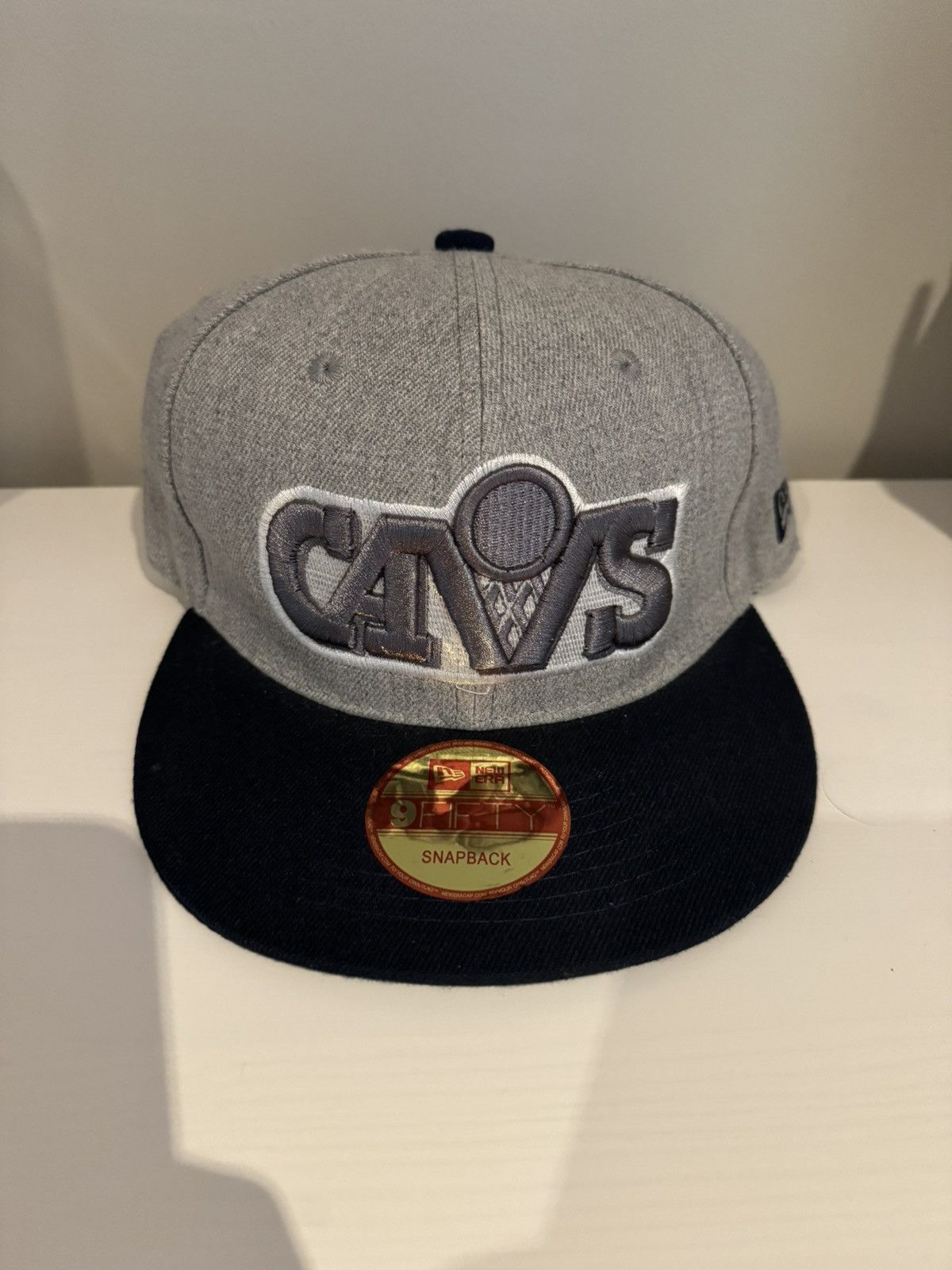Vintage Cleveland Cavaliers New Era SnapBack Size ONE SIZE - 2 Thumbnail