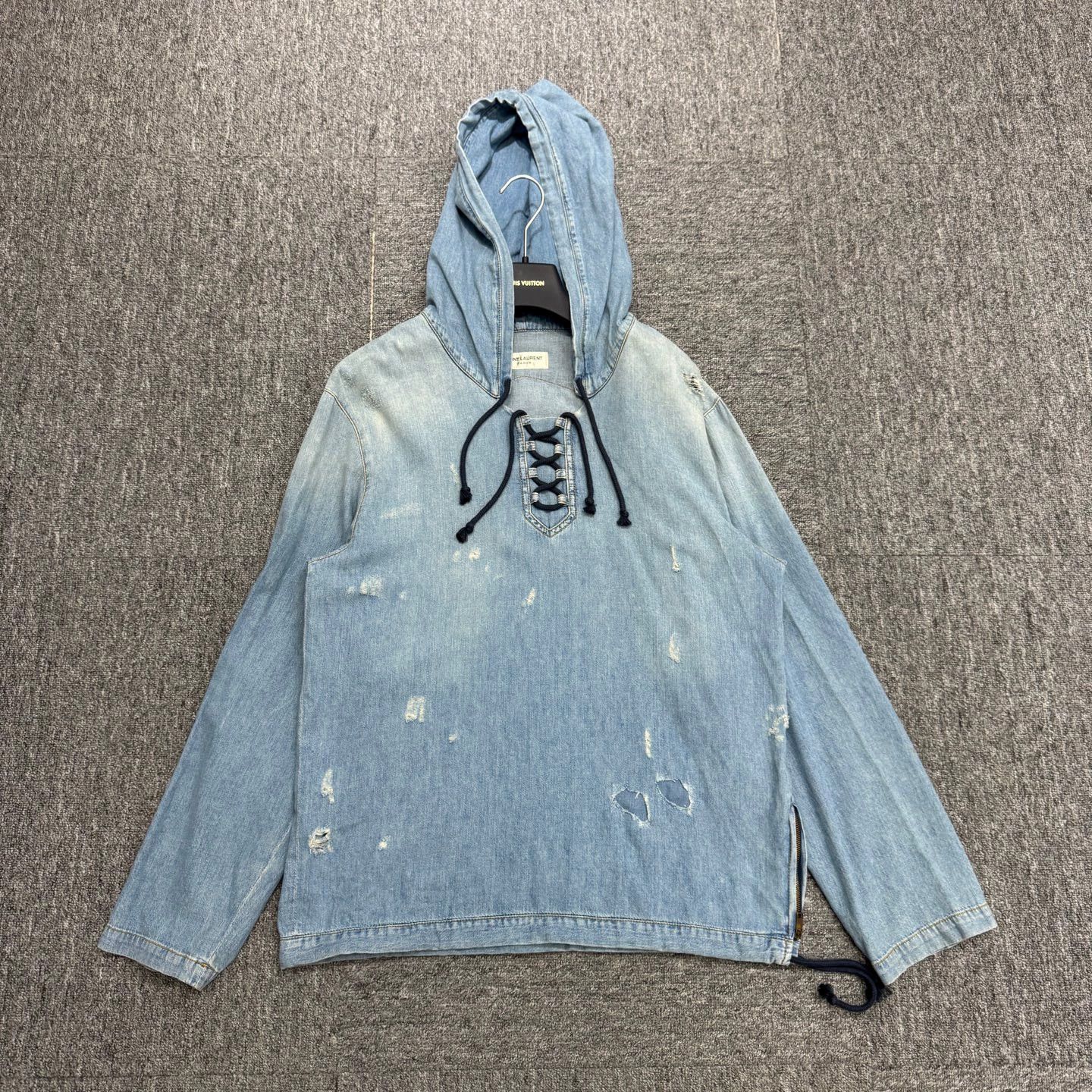 Saint Laurent Paris SLP Vintage Washed Distressed Denim Jacket S Size US S / EU 44-46 / 1 - 1 Thumbnail
