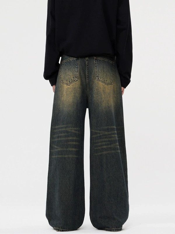 Vintage Men's vintage washed distressed wide-leg jeans Size US 32 / EU 48 - 4 Thumbnail