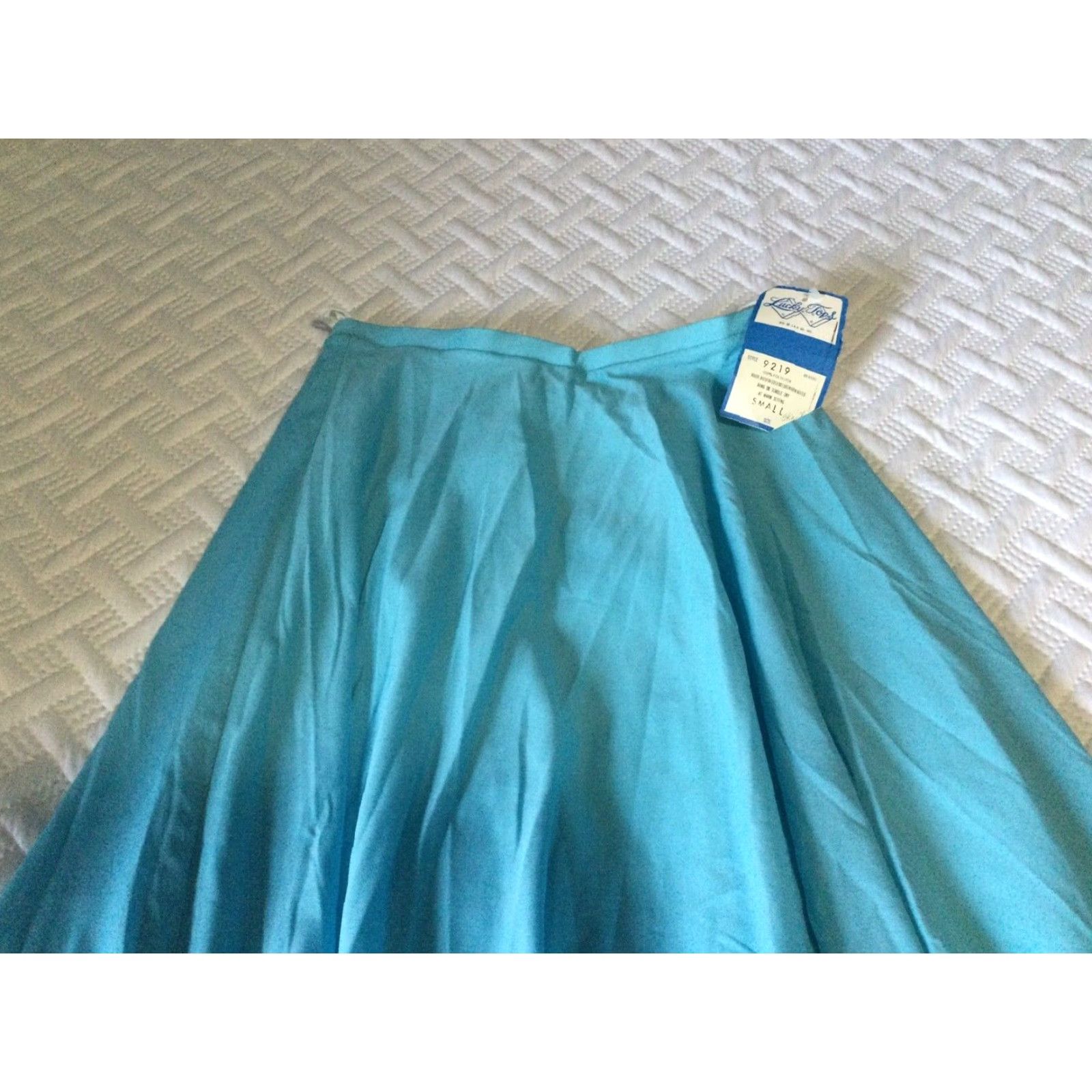 Vintage VINTAGE 1970s Lucky Tops Knit Flared Skirt Size Small Blue Retro Womens Size 28" / US 6 / IT 42 - 2 Thumbnail