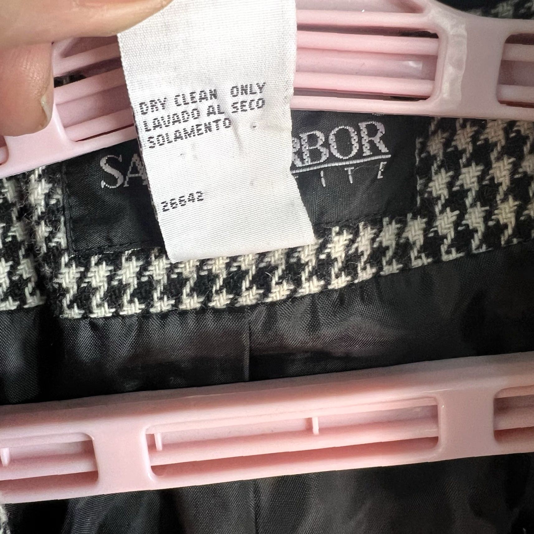 VINTAGE Sag Harbor Blazer Jacket Wool Blend Black White Velvet Collar Women 8P Houndstooth Button Mid-Length Long Sleeve Tailored 90s