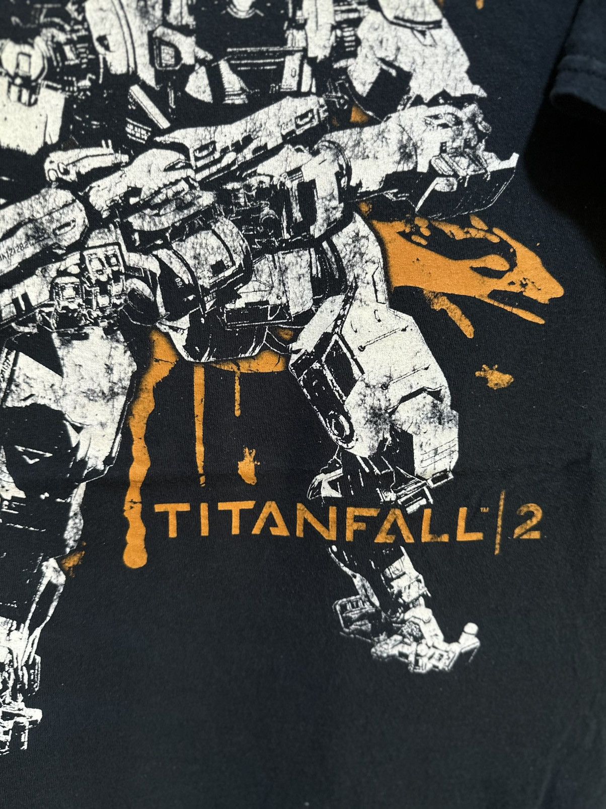 Japanese Brand Vintage TitanFall 2 Game Faded Tee Size US XXL / EU 58 / 5 - 2 Thumbnail