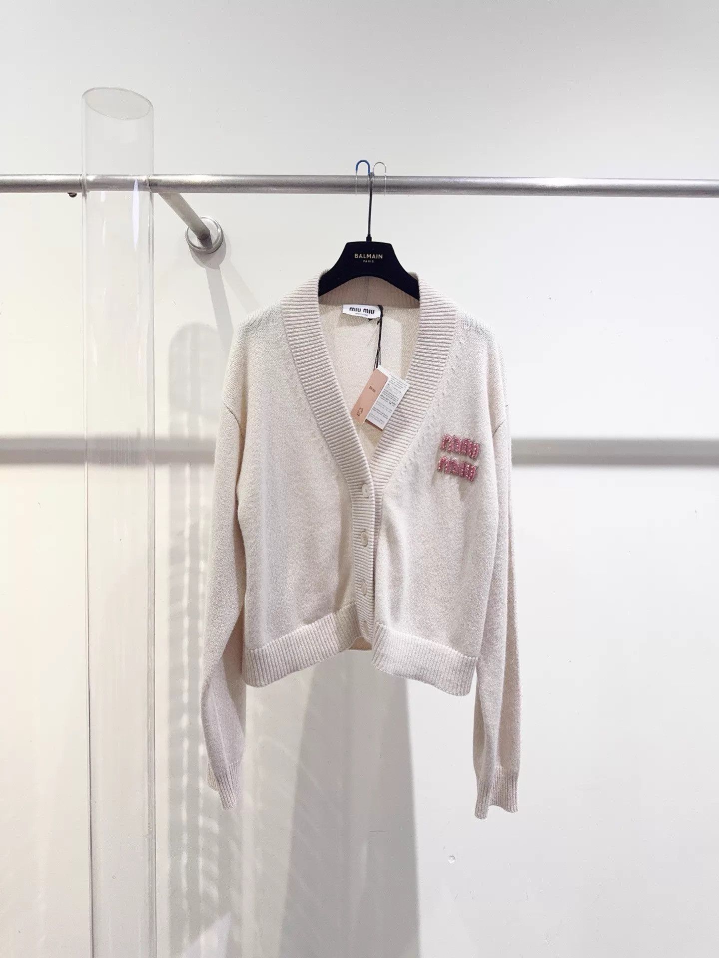 Miu Miu MIU MIU 24AW Pink Cashmere Cardigan Size 42 New with Tags Size M / US 6-8 / IT 42-44 - 1 Thumbnail