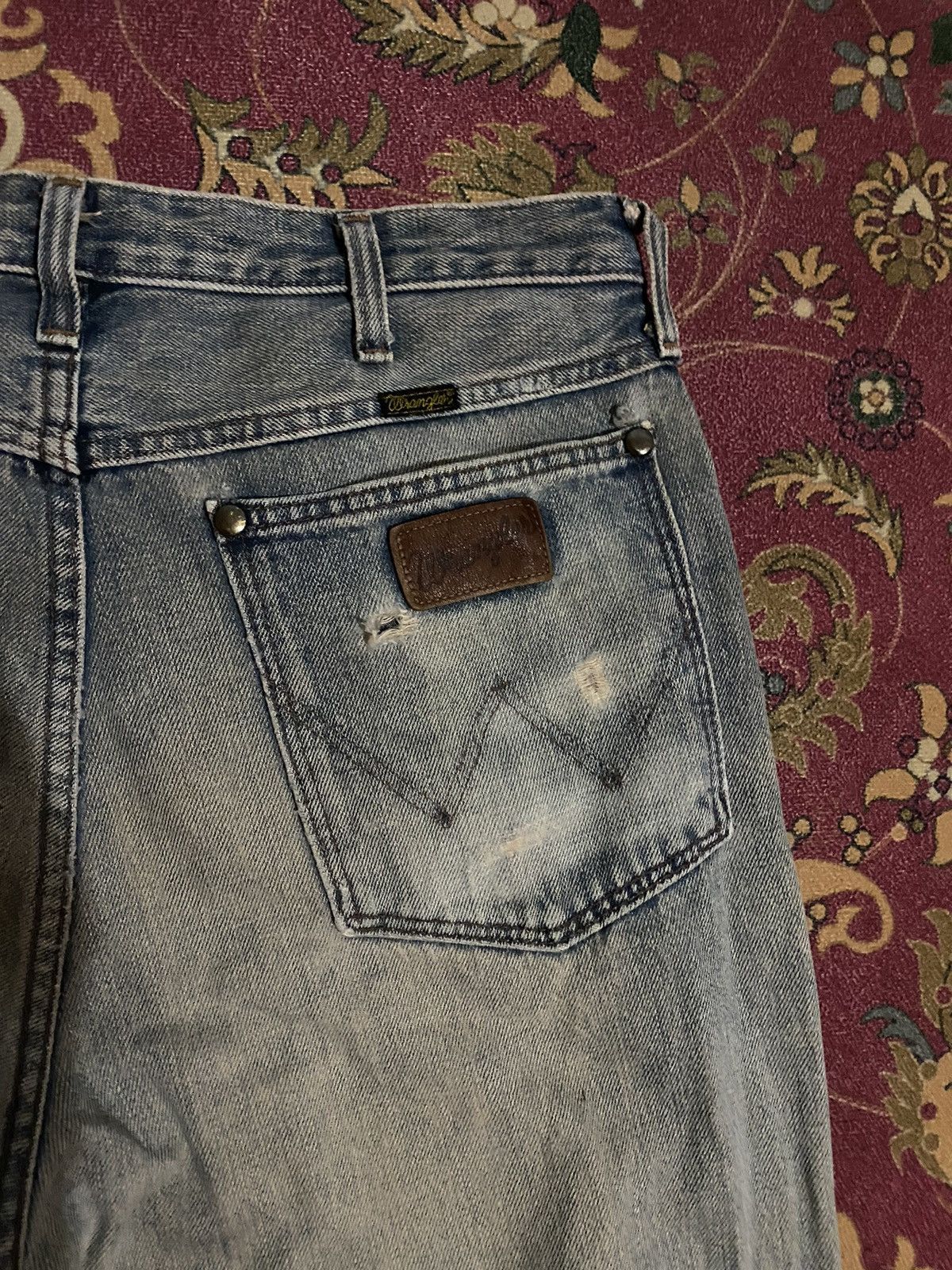 Japanese Brand Vintage Wrangler Bootcut Distressed Faded Denim Size US 31 - 5 Thumbnail