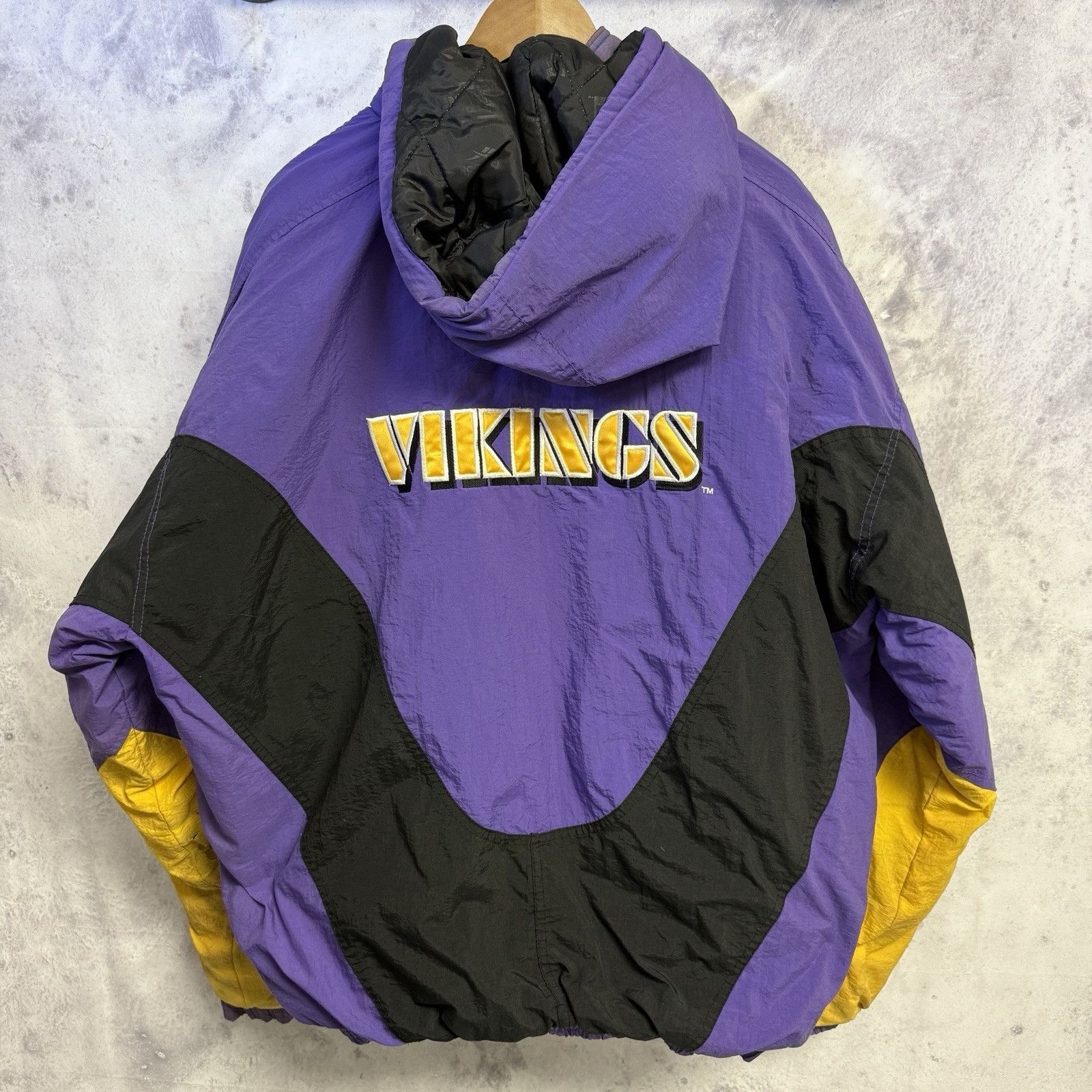 Pro Line Vintage Minnesota Vikings Reebok Proline Puffer Jacket Size US XL / EU 56 / 4 - 2 Thumbnail