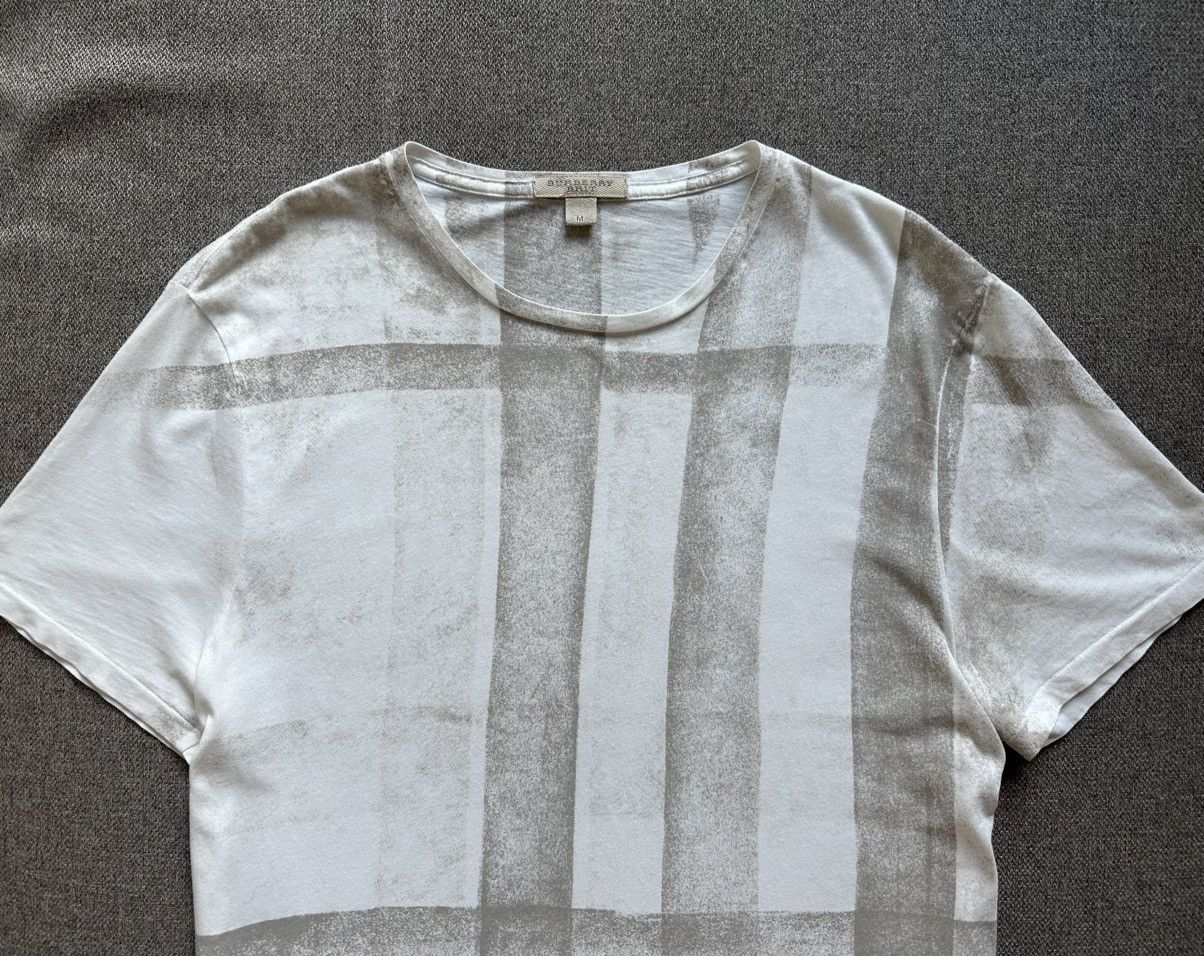 Burberry Burberry Brit all over painted check print tshirt Size US M / EU 48-50 / 2 - 3 Thumbnail
