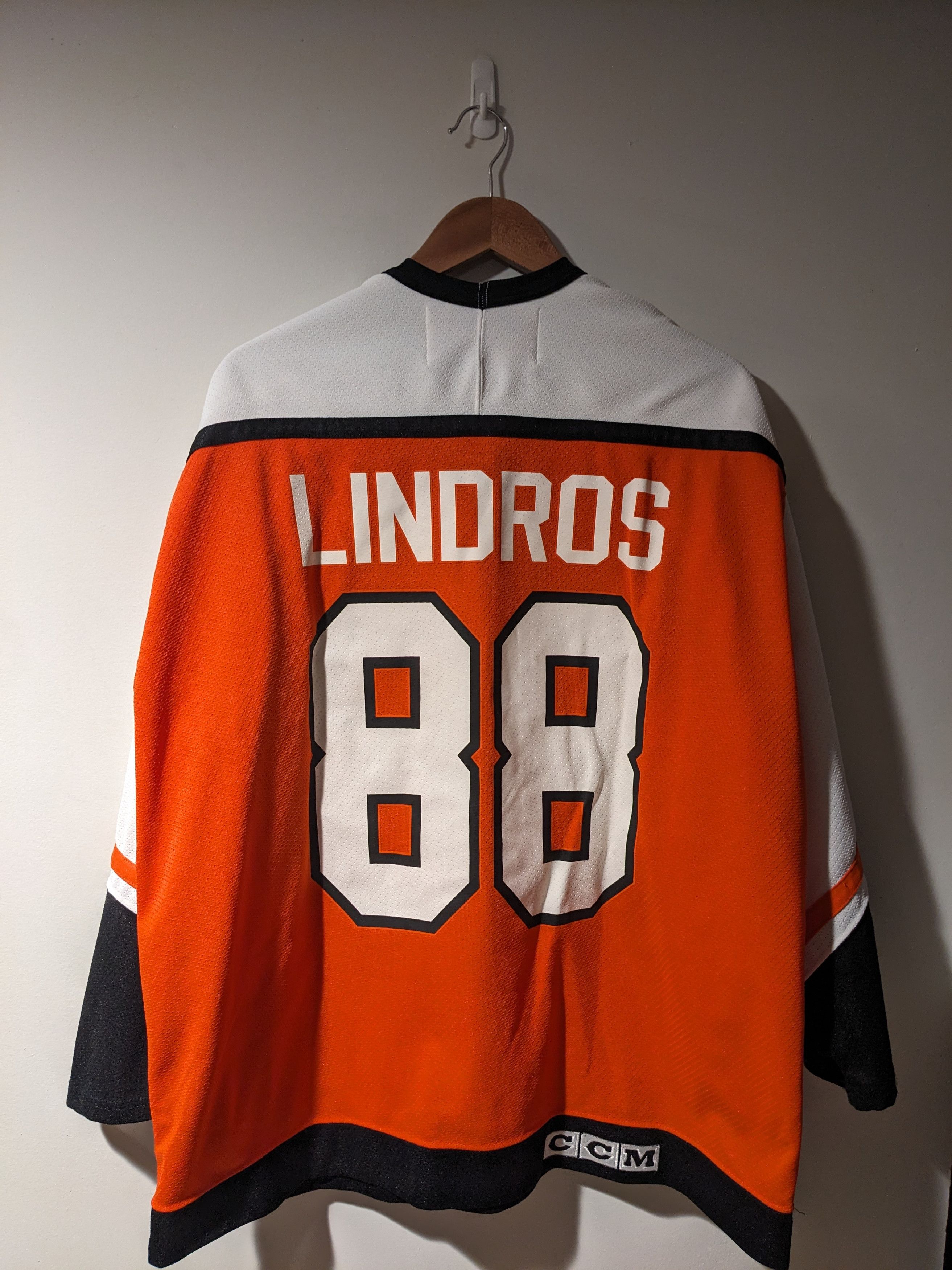 NHL Vintage 90s Philadelphia Flyers CCM Lindros Sports Jersey Size US XL / EU 56 / 4 - 7 Thumbnail