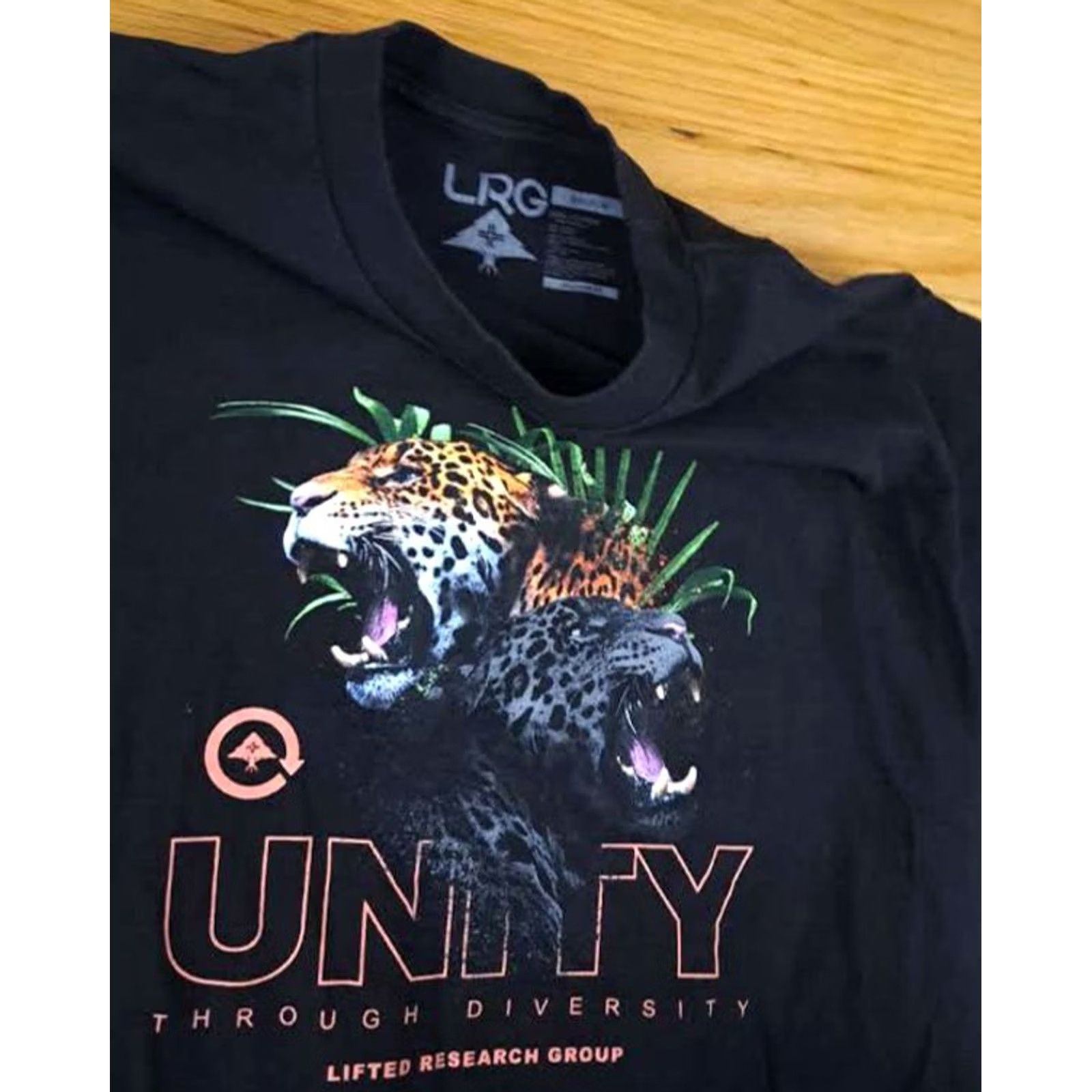 Vintage VINTAGE LRG T-Shirt Black Unity Medium Men Regular Crew Neck Short Sleeve Graphic Print Leopard Pattern Size US M / EU 48-50 / 2 - 3 Thumbnail