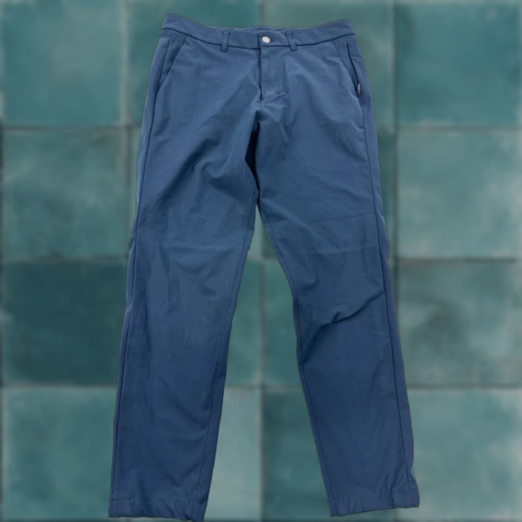 Lululemon Lululemon Men's Chino Pants 32 Navy Blue Straight Leg Casual Performance Size US 32 / EU 48 - 1 Thumbnail