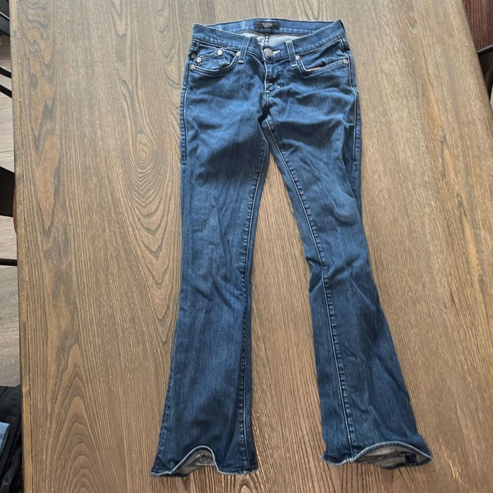 Rock & Republic Rock & Republic Medium Wash Low Rise Flare Jeans Size 24 Size 24" / US 00 / IT 34 - 1 Thumbnail