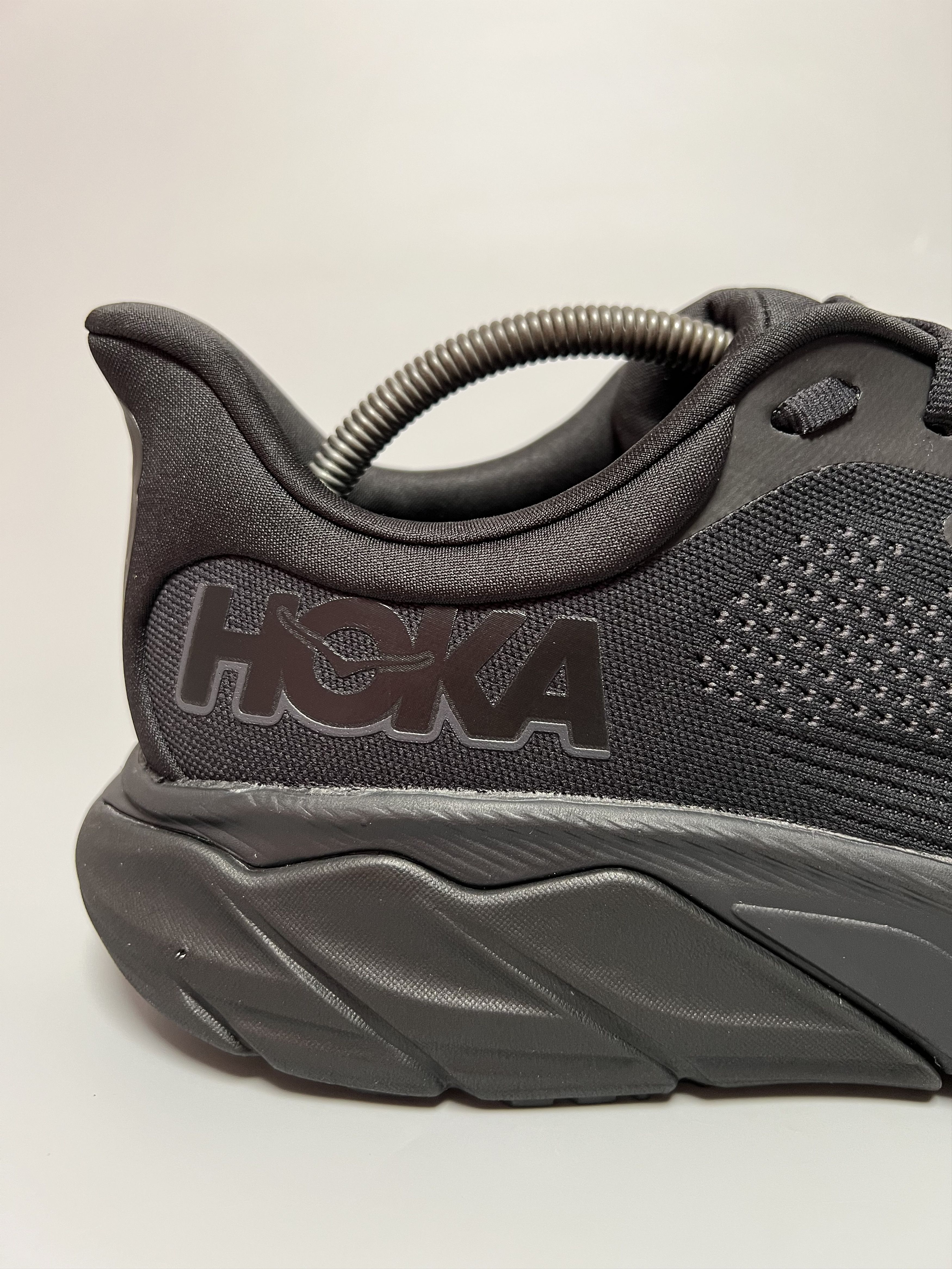 Hoka 12.5 EE Hoka One One Arahi 7 Wide Running Shoes Walking Size US 12.5 / EU 45-46 - 12 Thumbnail